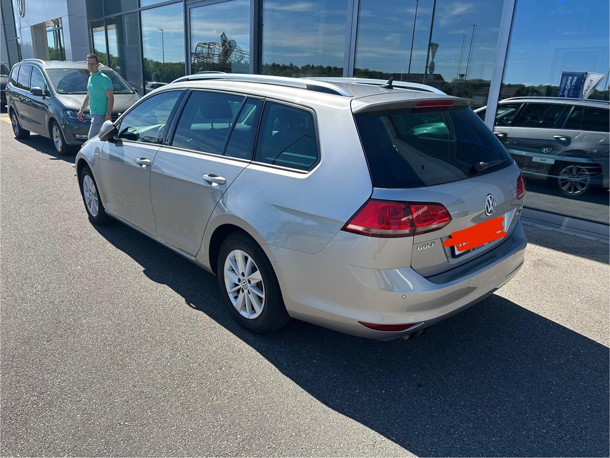 VW Golf Var. 1.4TSI — zdjęcie 2