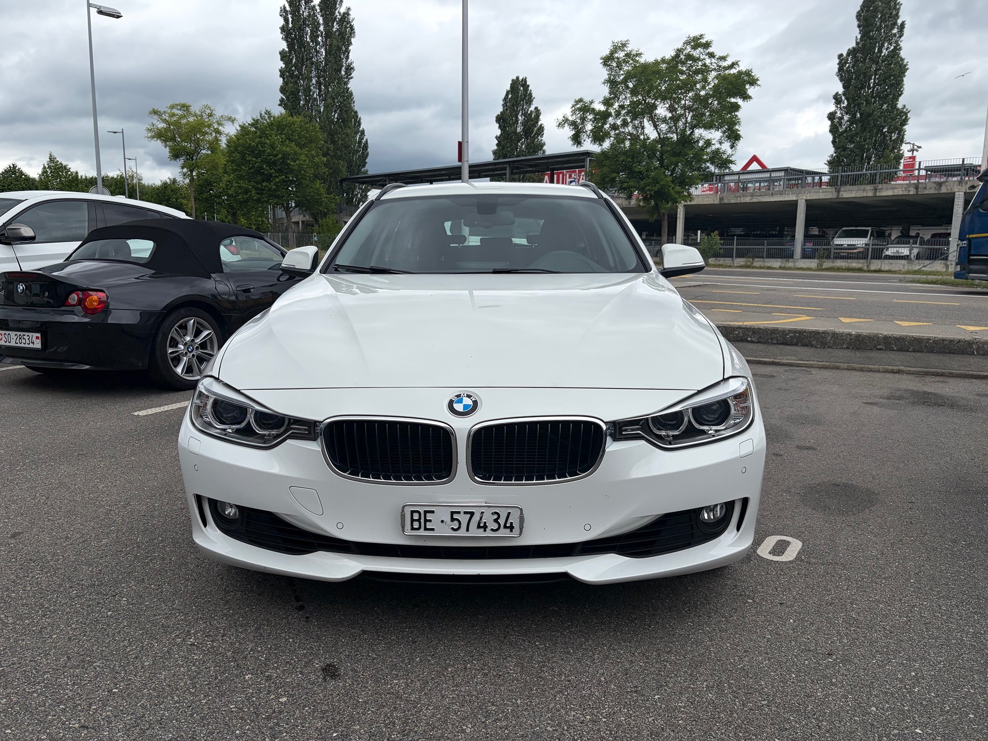 BMW 320i xDrive — zdjęcie 2