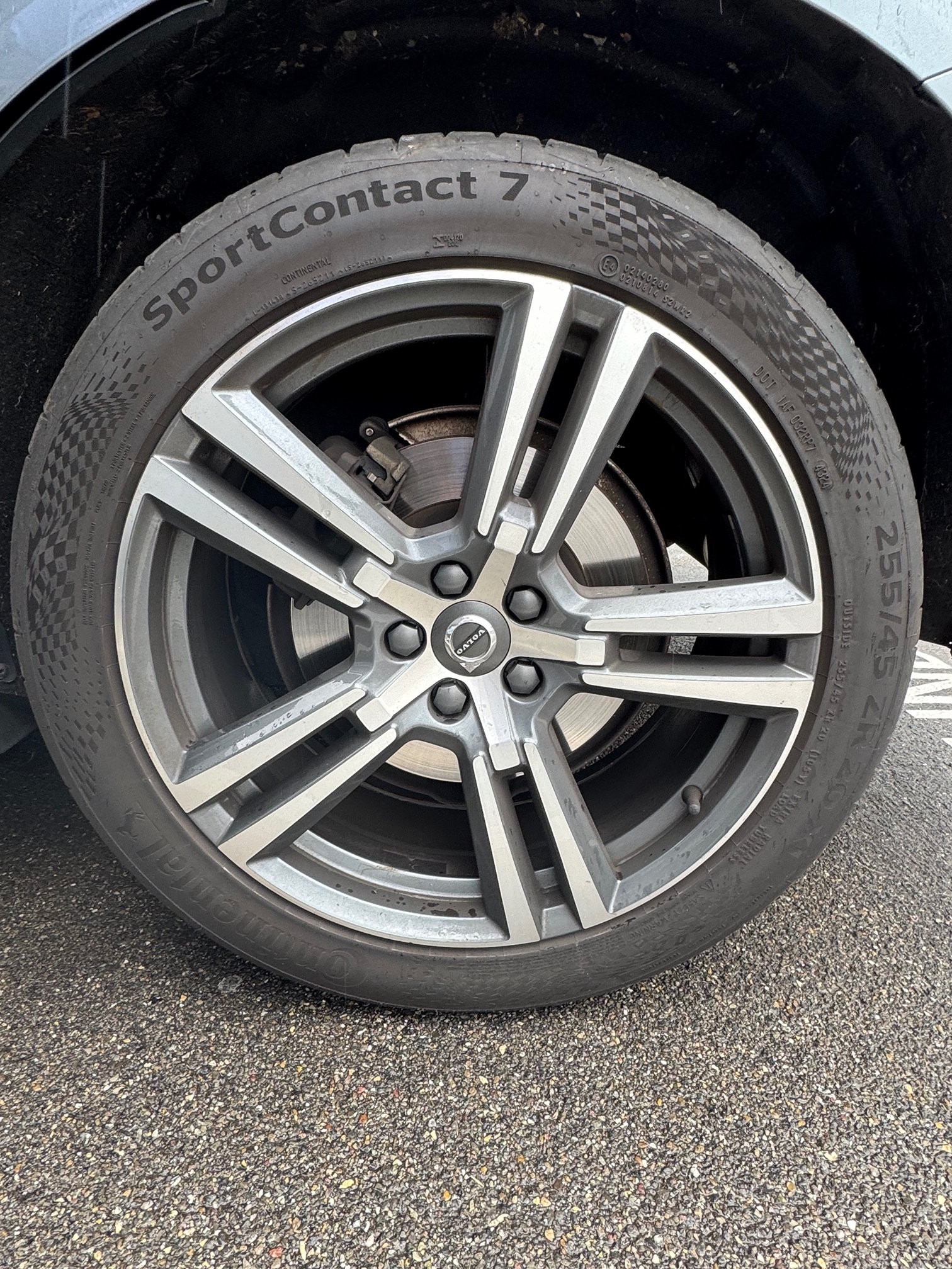 VOLVO XC60 T5 AWD — zdjęcie 9