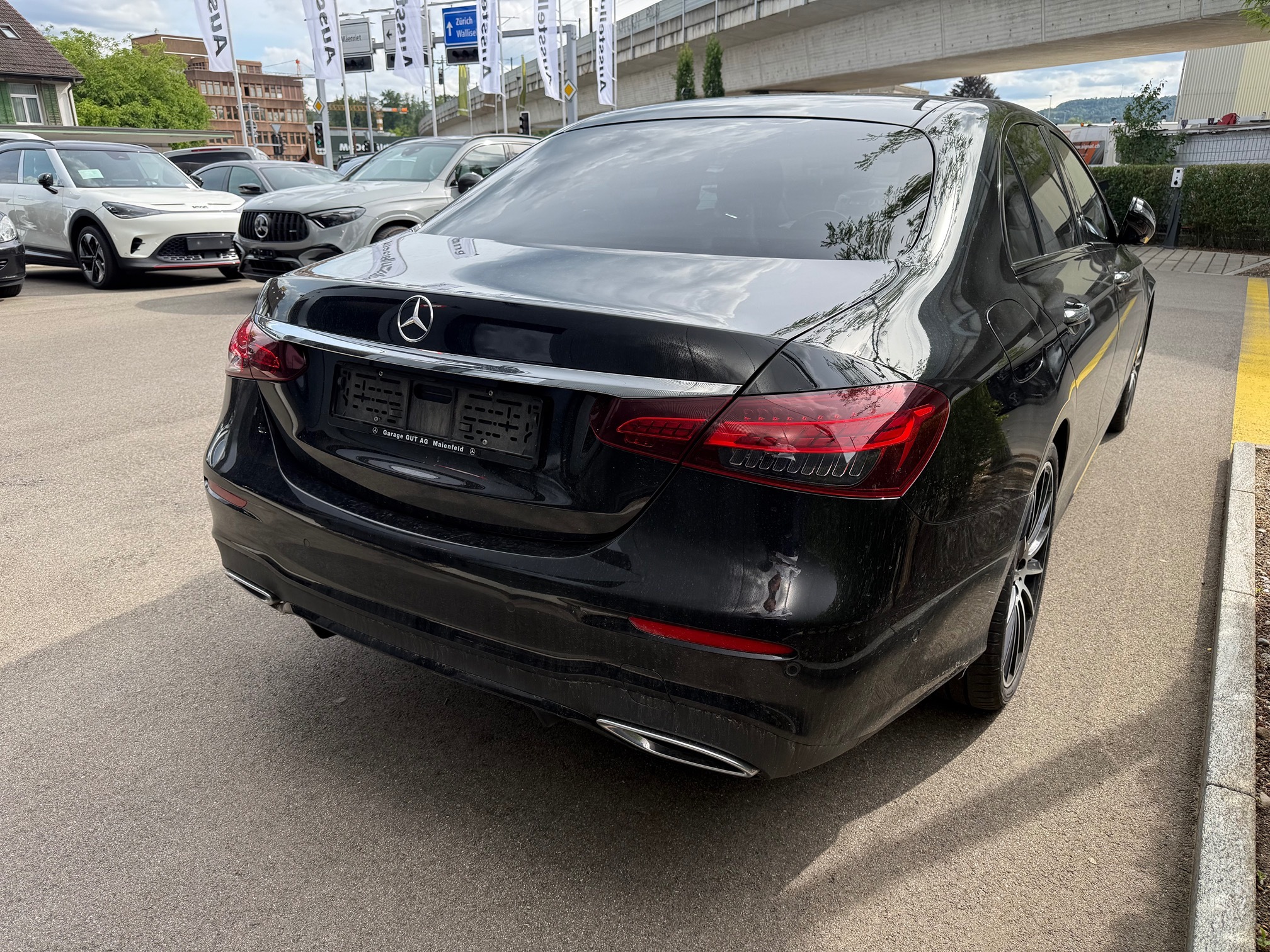 MERCEDES-BENZ E 220 d 4MATIC — zdjęcie 5