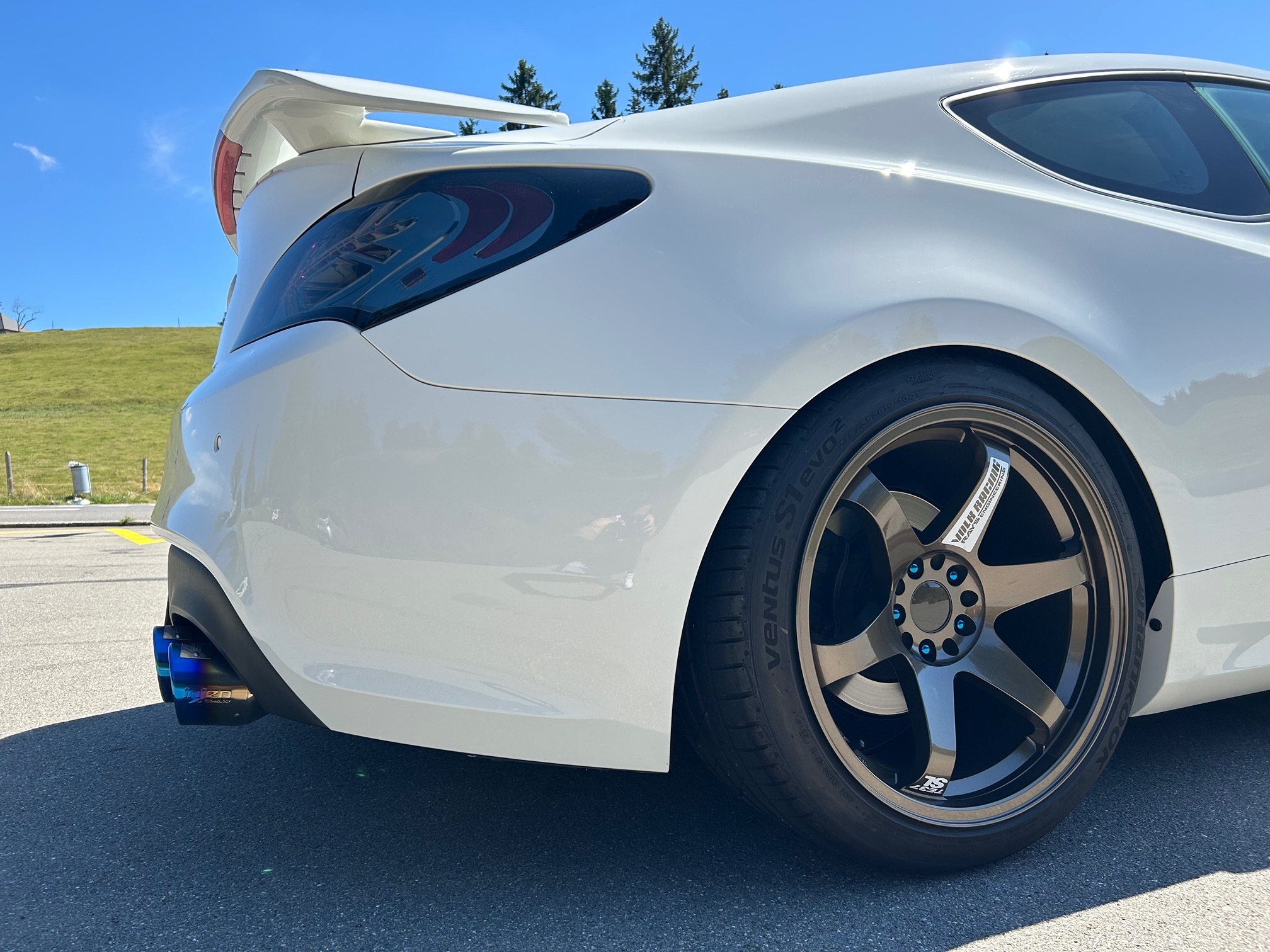 HYUNDAI GENESIS COUPE 3.8 — zdjęcie 11