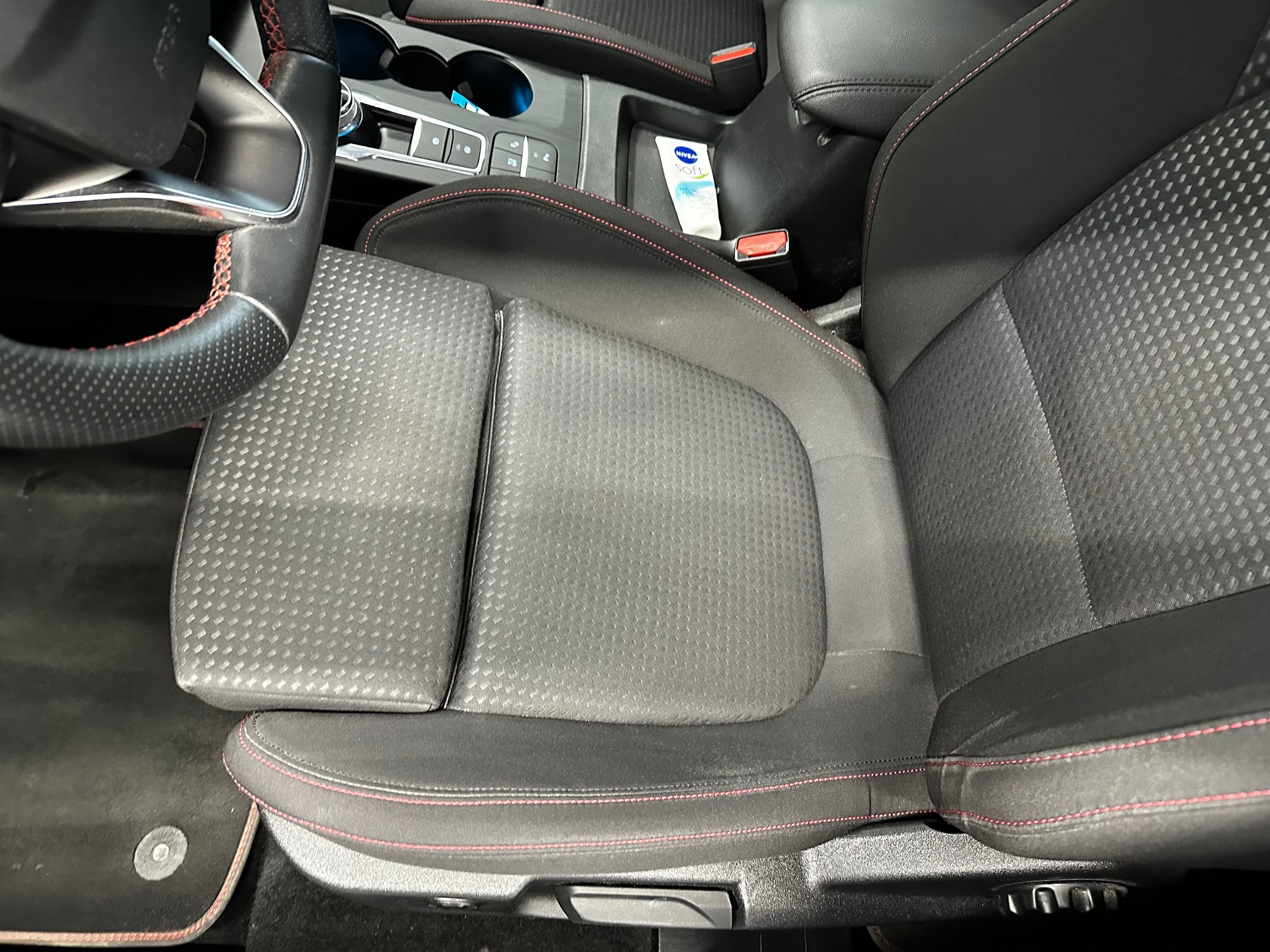 FORD Focus 1.0 SCTi ST-Line X AUTOMAT — zdjęcie 13
