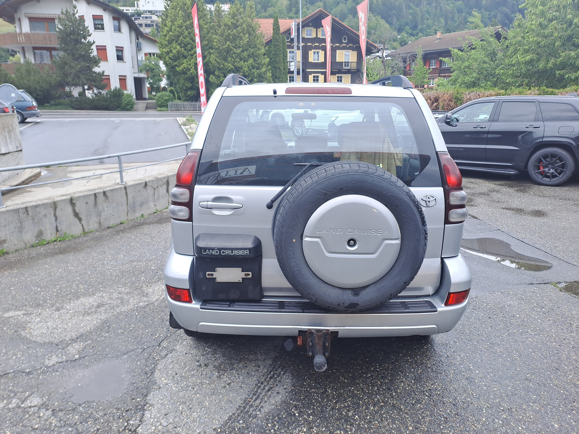 TOYOTA Land Cruiser — zdjęcie 6