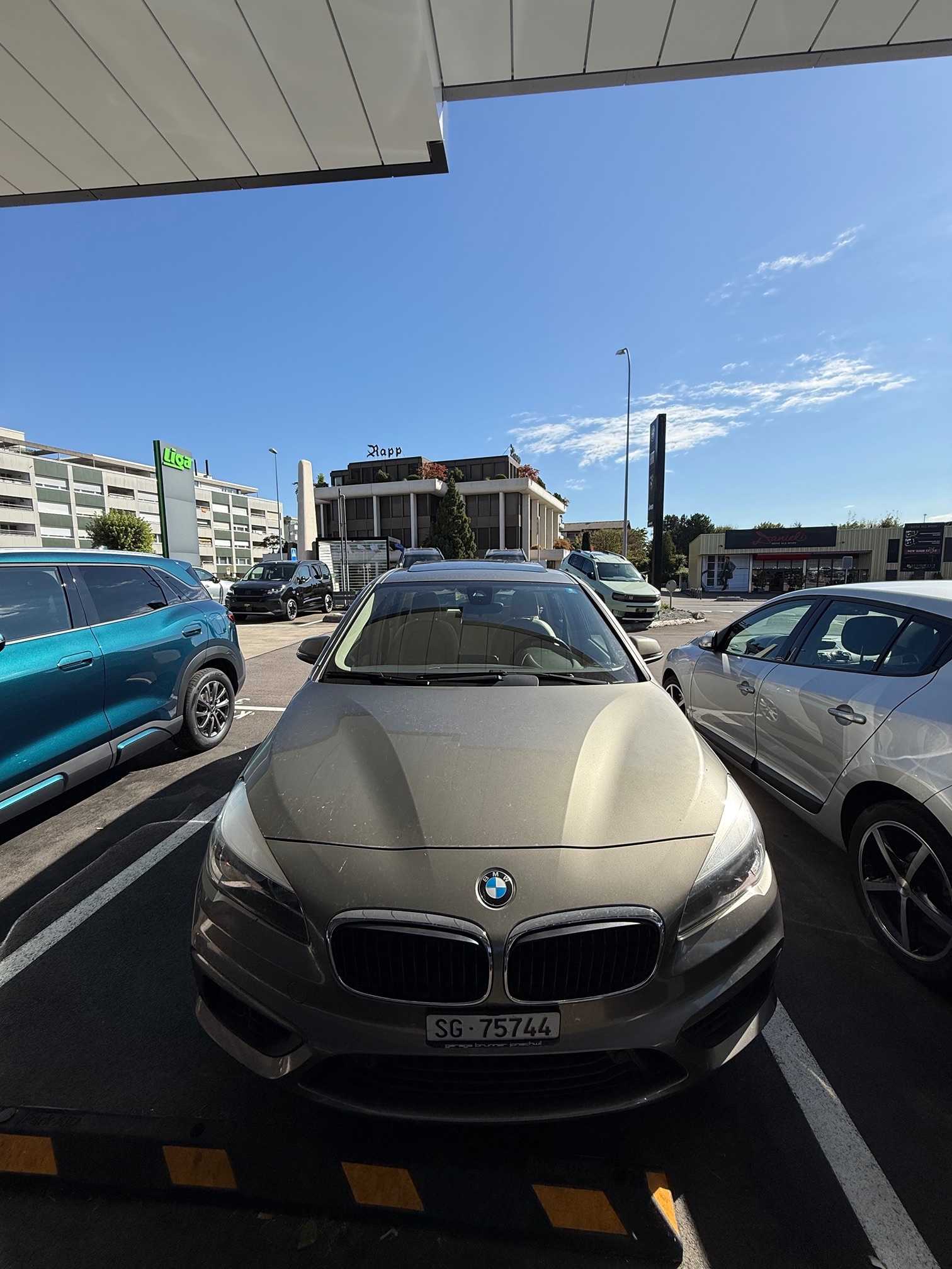 BMW 220i