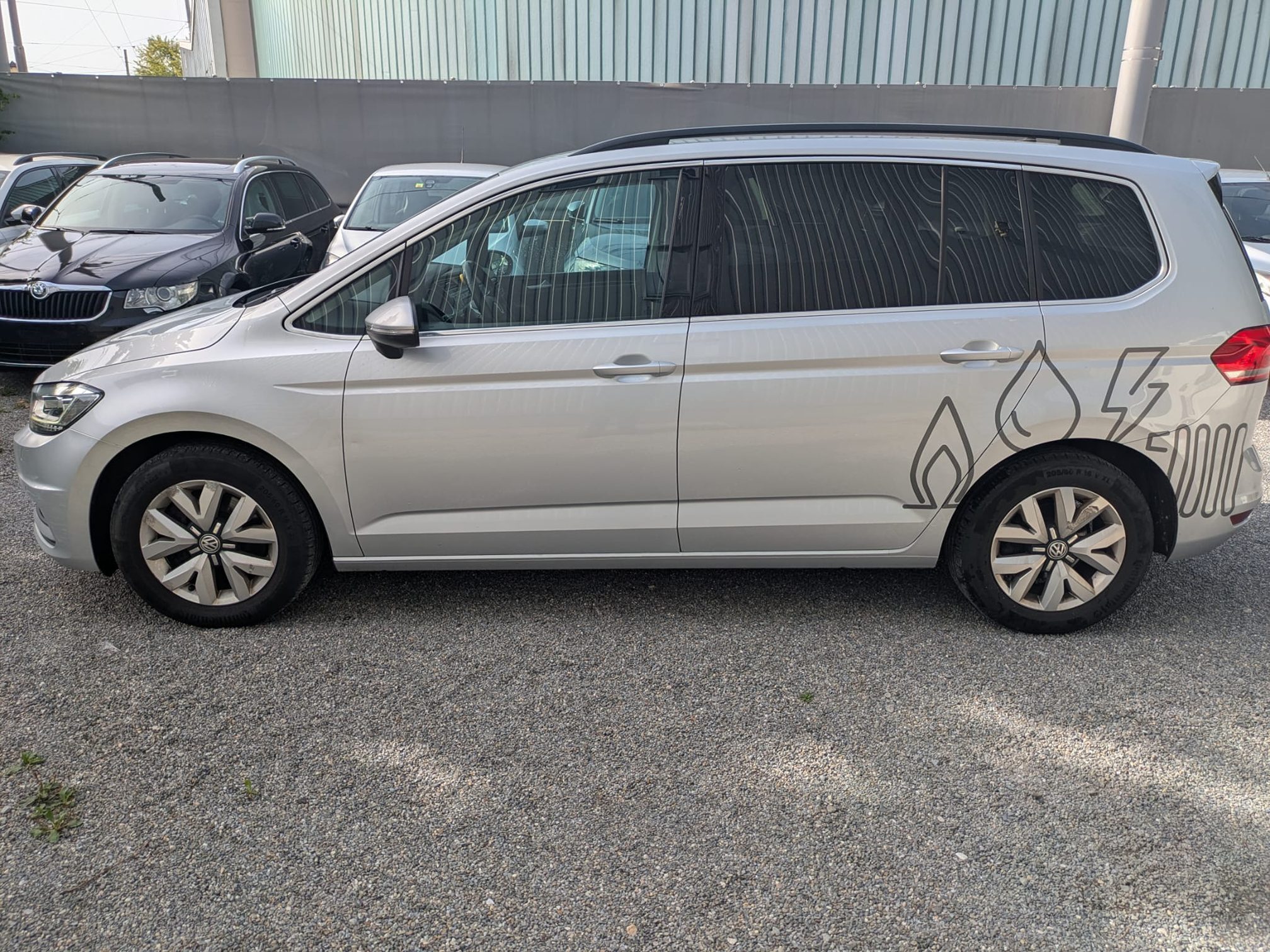 VW Touran 1.6TDI — zdjęcie 3