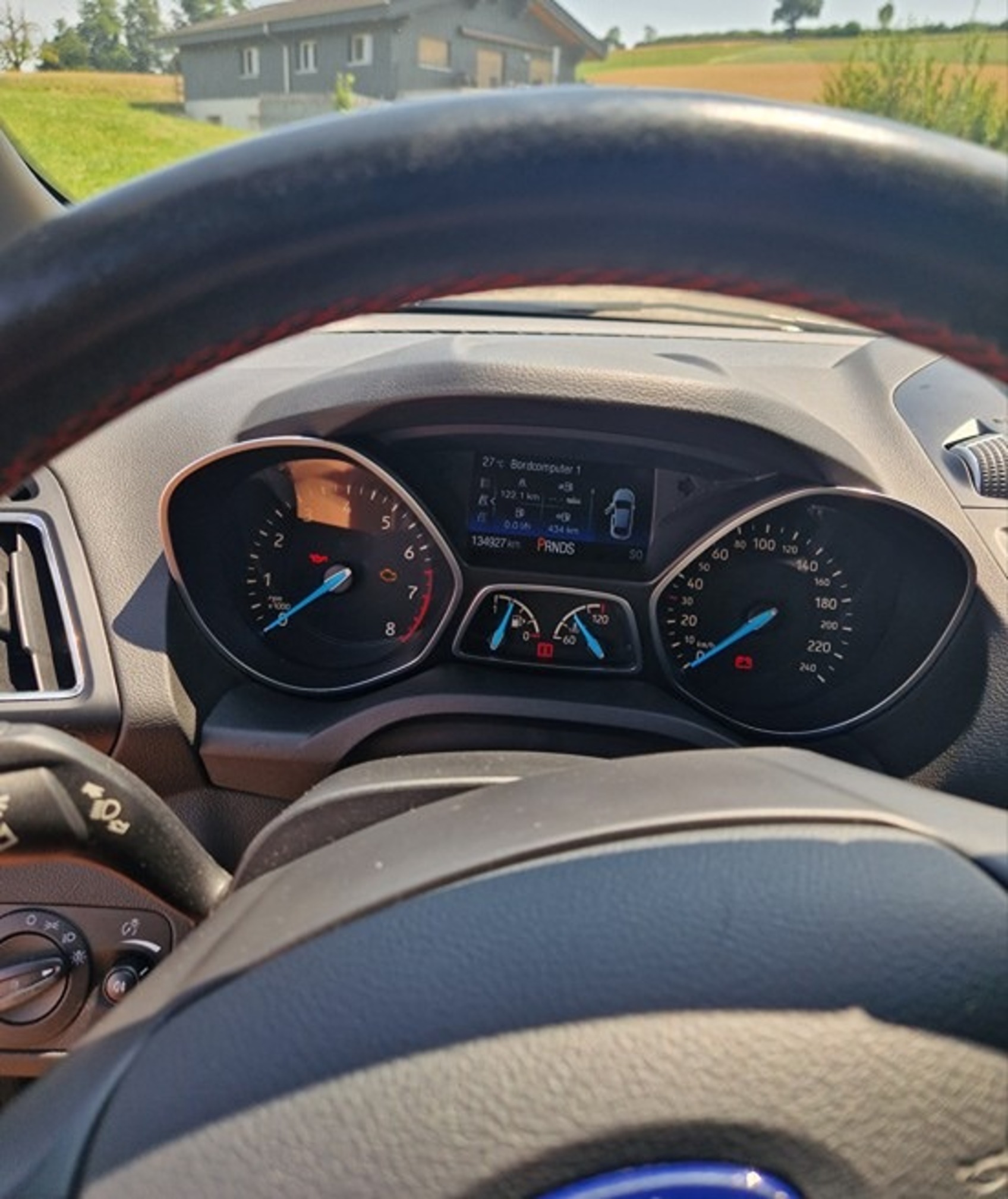 FORD Kuga 1.5i EcoBoost 182 PS ST-Line 4x4 Automat — zdjęcie 6