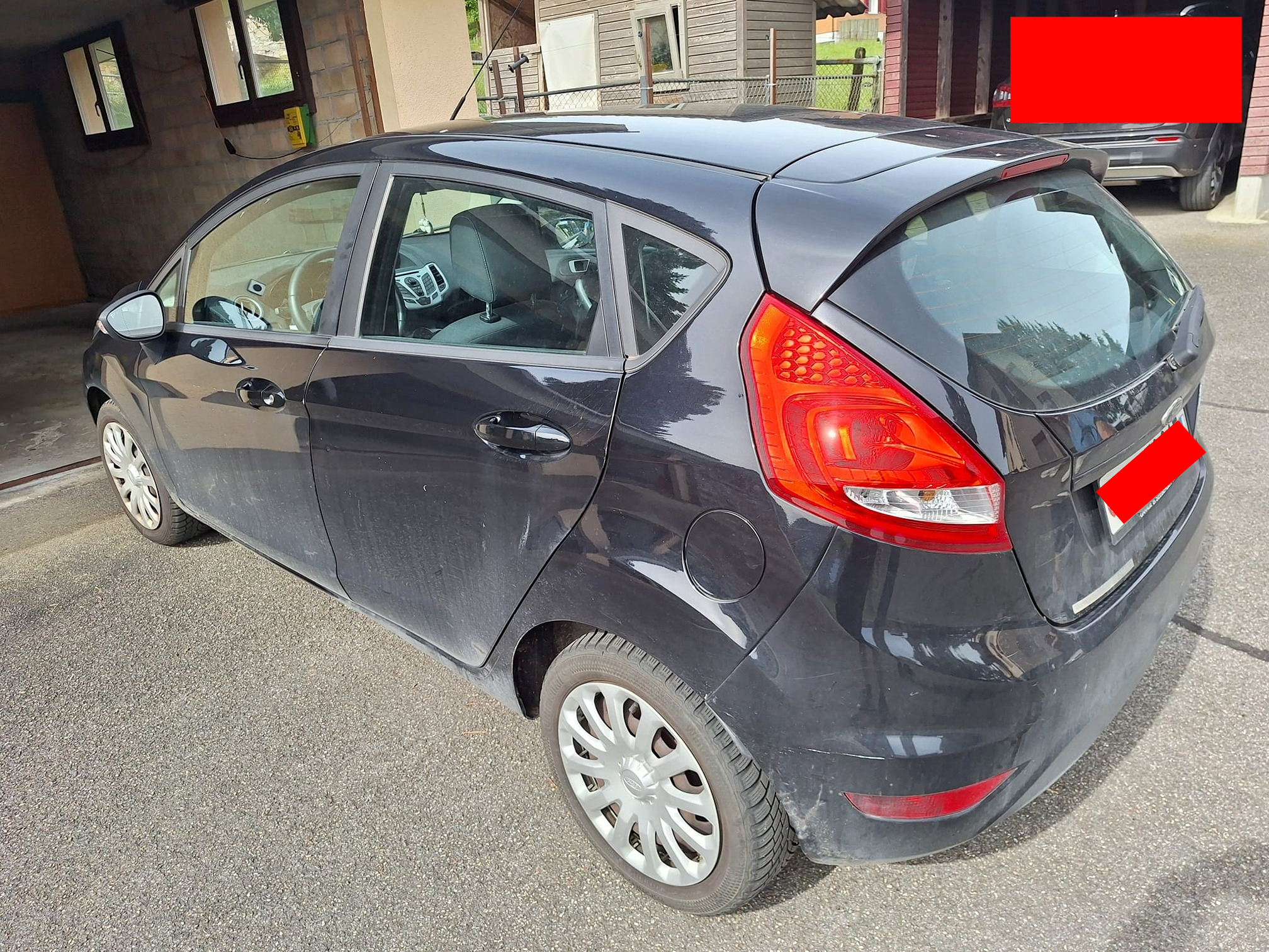 FORD Fiesta 1.4i — zdjęcie 5