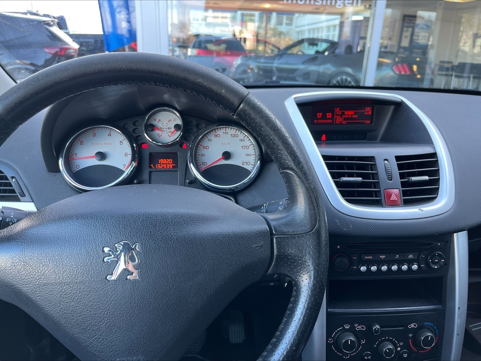 PEUGEOT 207 SW 1.4i 16V — zdjęcie 5