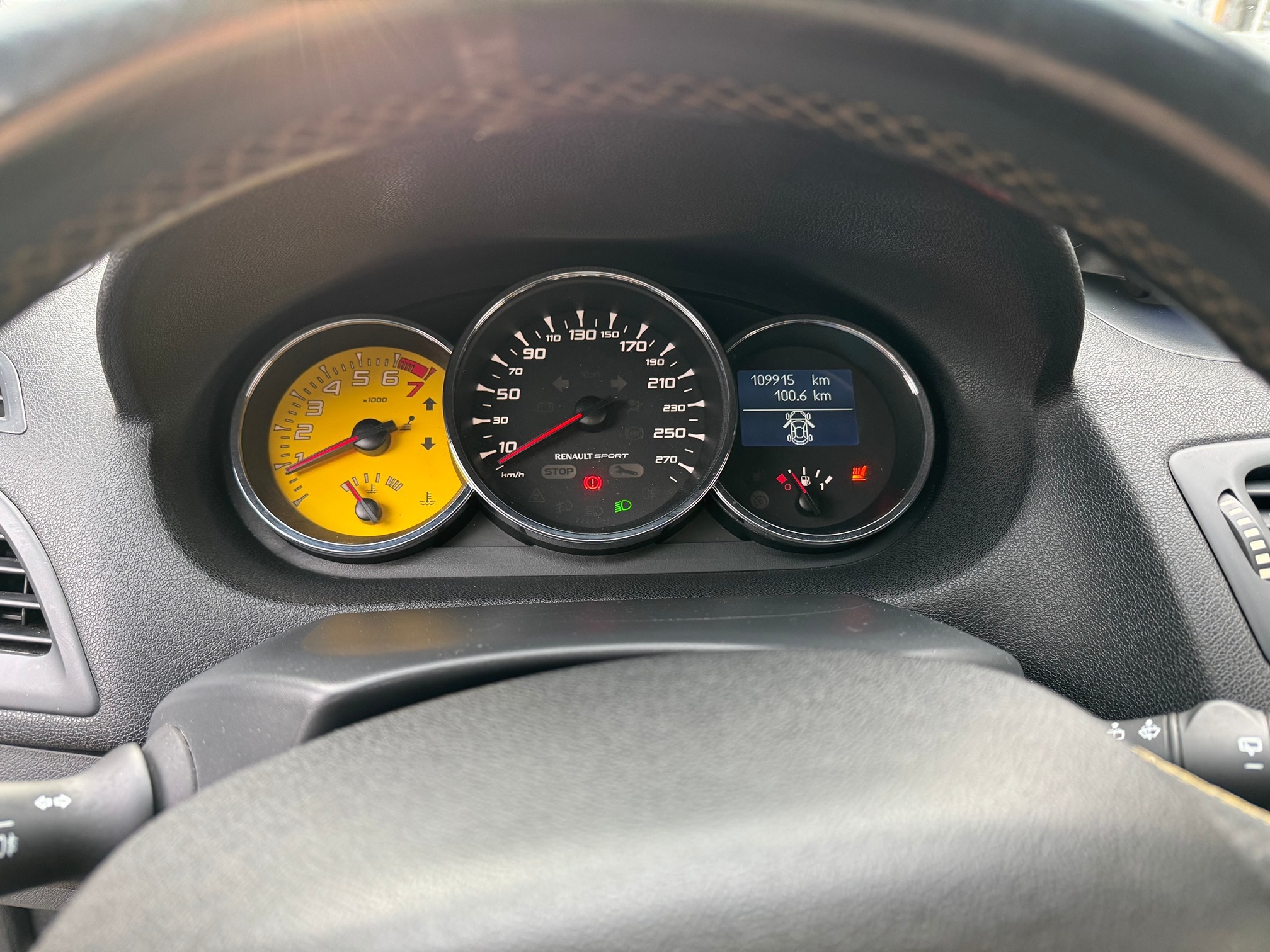 RENAULT Megane RS — zdjęcie 13