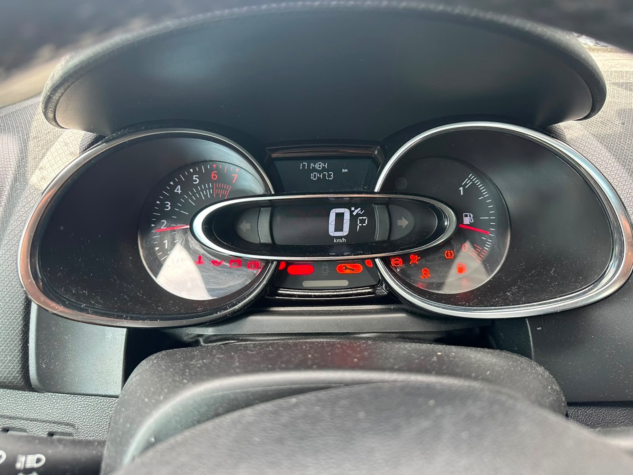 RENAULT Clio 1.2 120EDC — zdjęcie 10