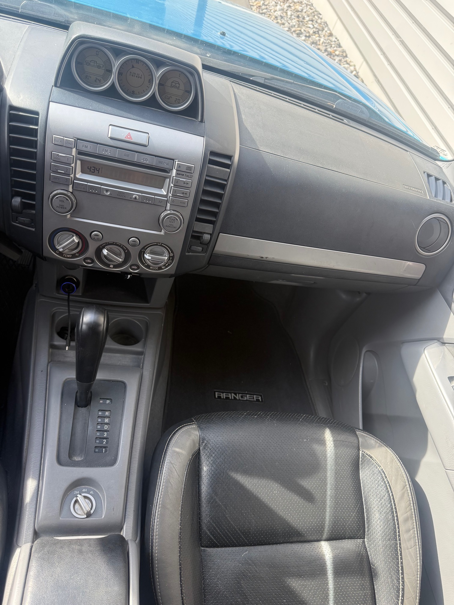 FORD Ranger 3.0TDCi 4x4 — zdjęcie 11