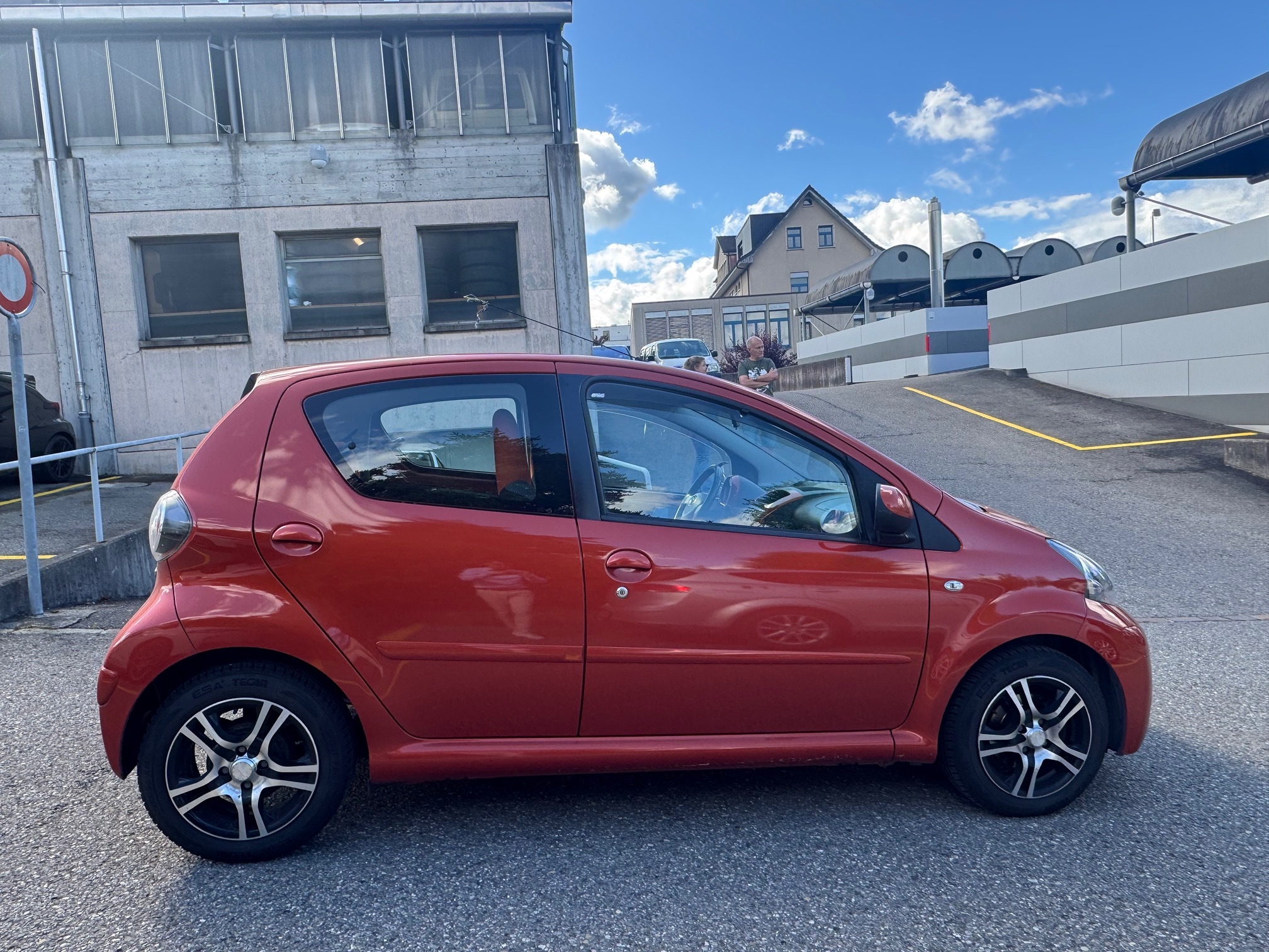 TOYOTA Aygo 1.0 — zdjęcie 6