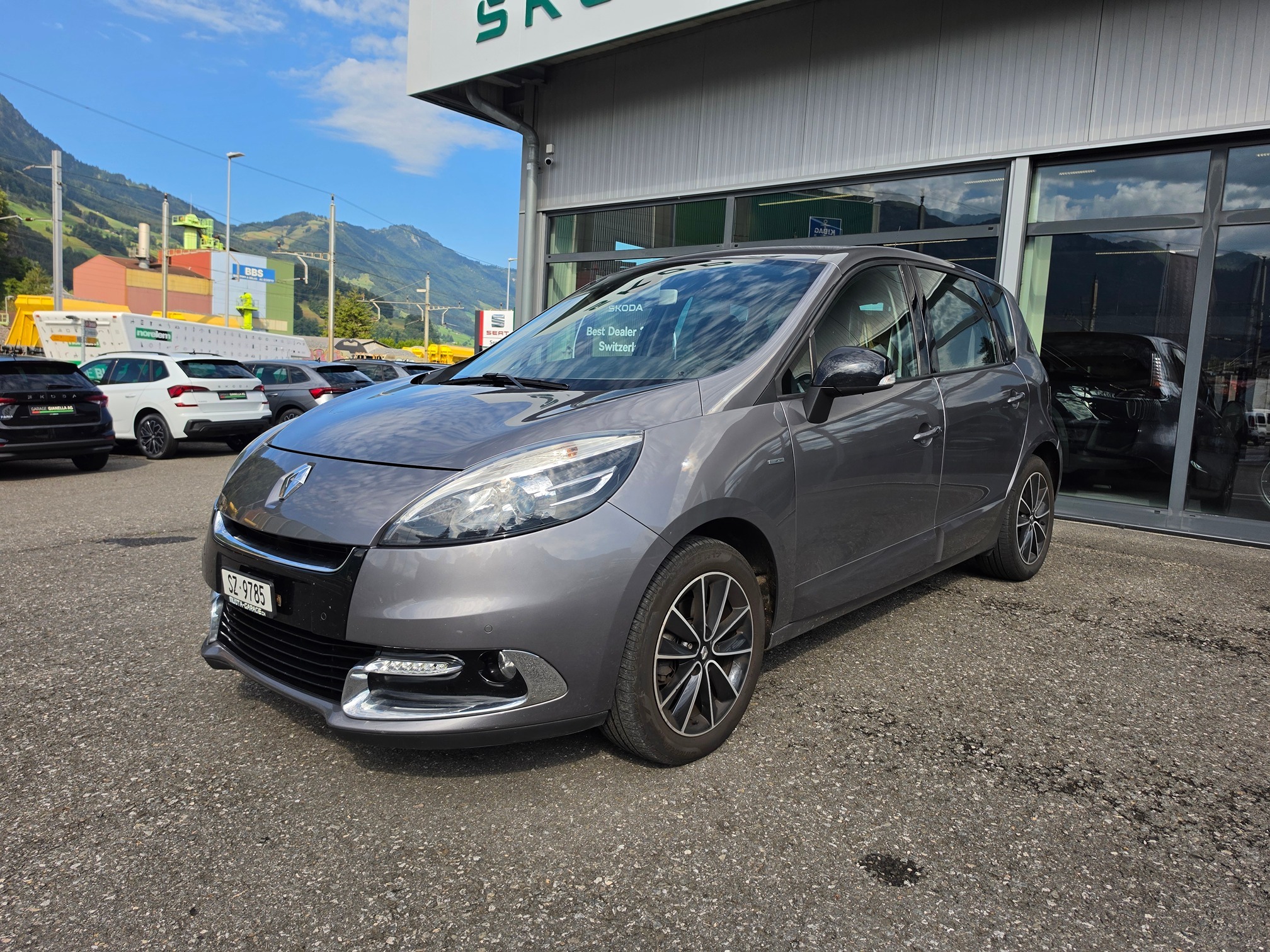 RENAULT SCENIC 1.4 130