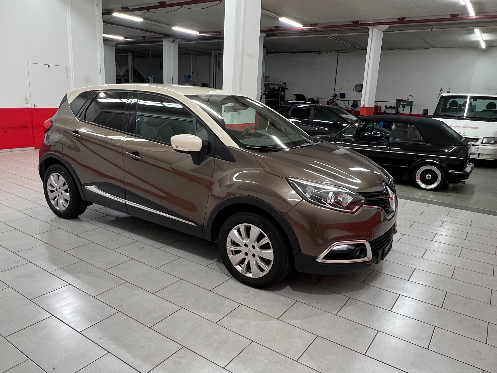 RENAULT Captur 1.2 120EDC — zdjęcie 7