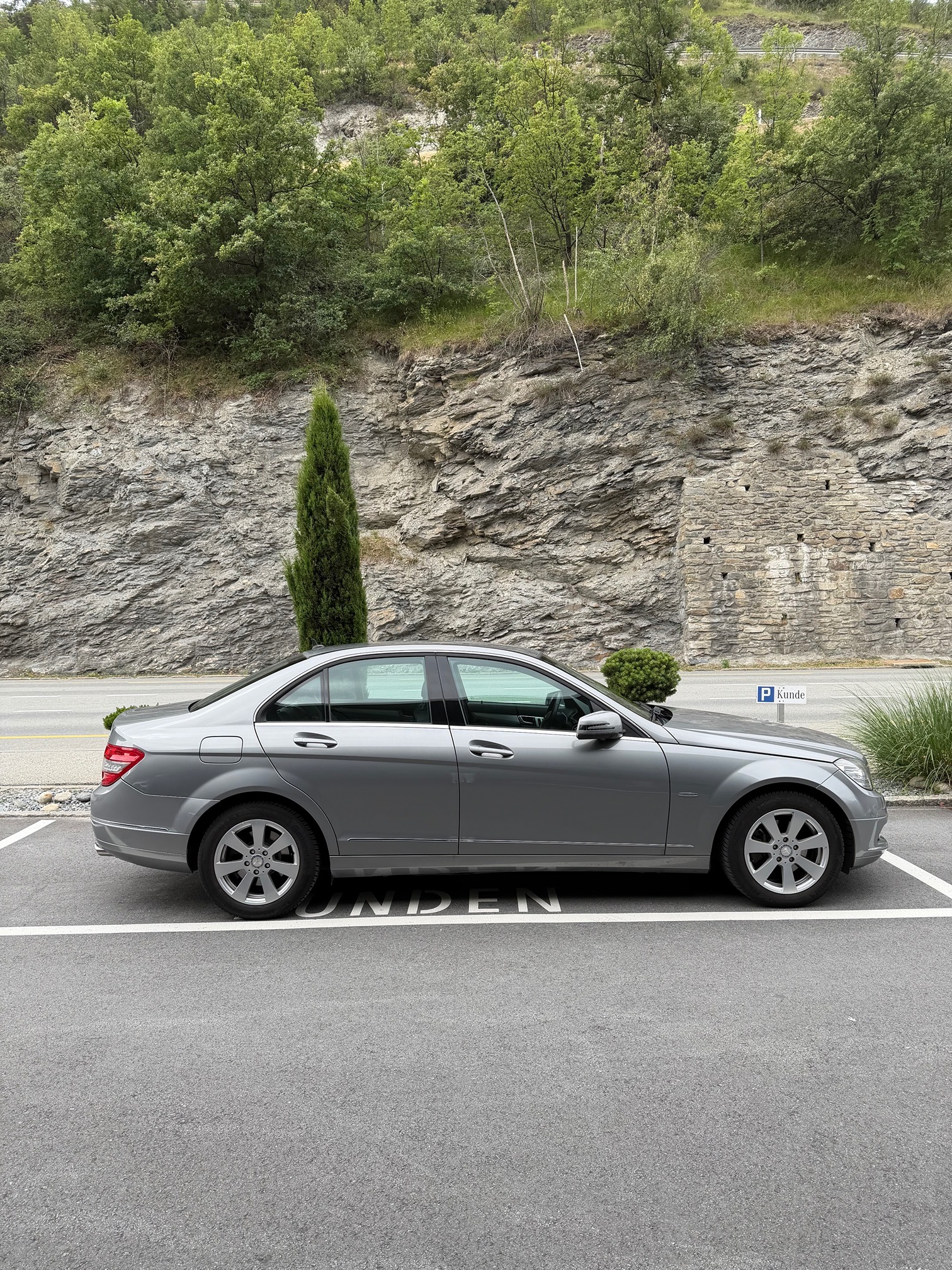 MERCEDES-BENZ C 280 4-m — zdjęcie 4