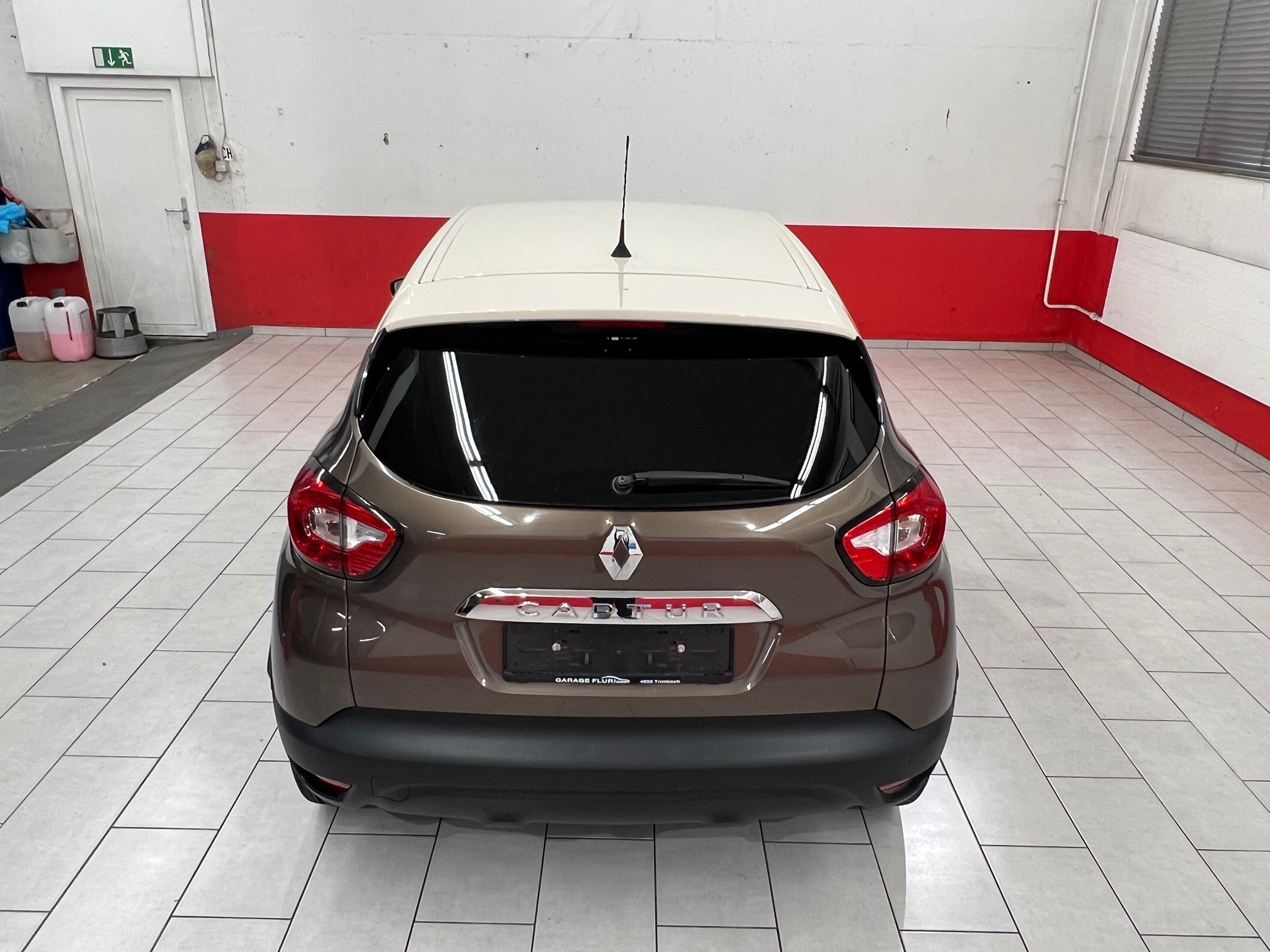 RENAULT Captur 1.2 120EDC — zdjęcie 11