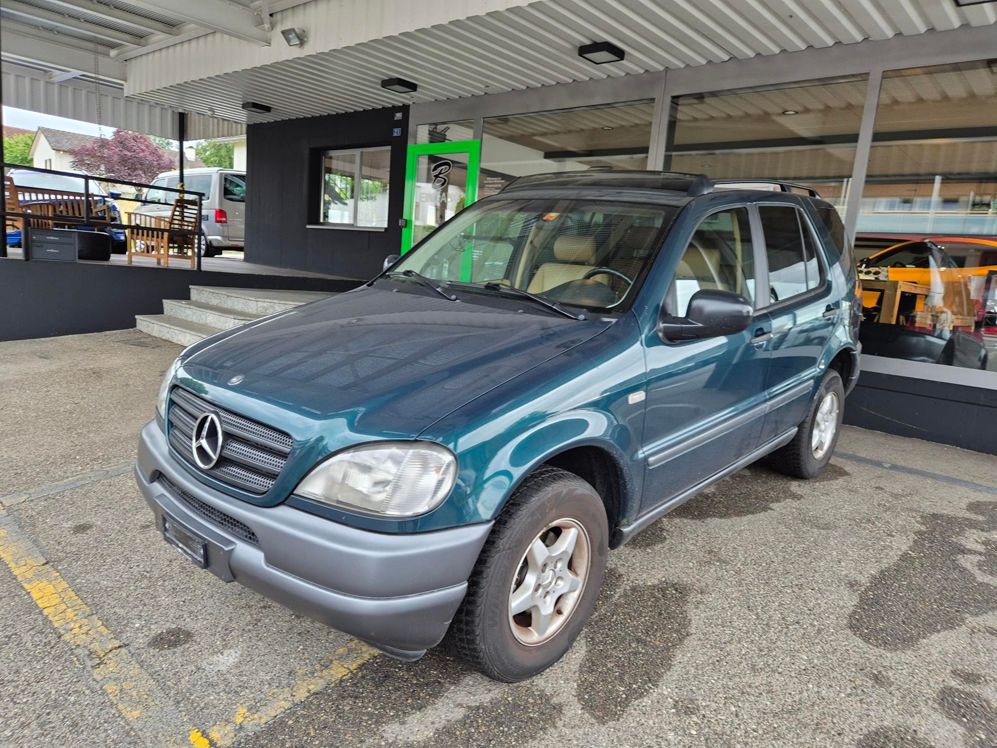 MERCEDES-BENZ ML 320 — zdjęcie 1
