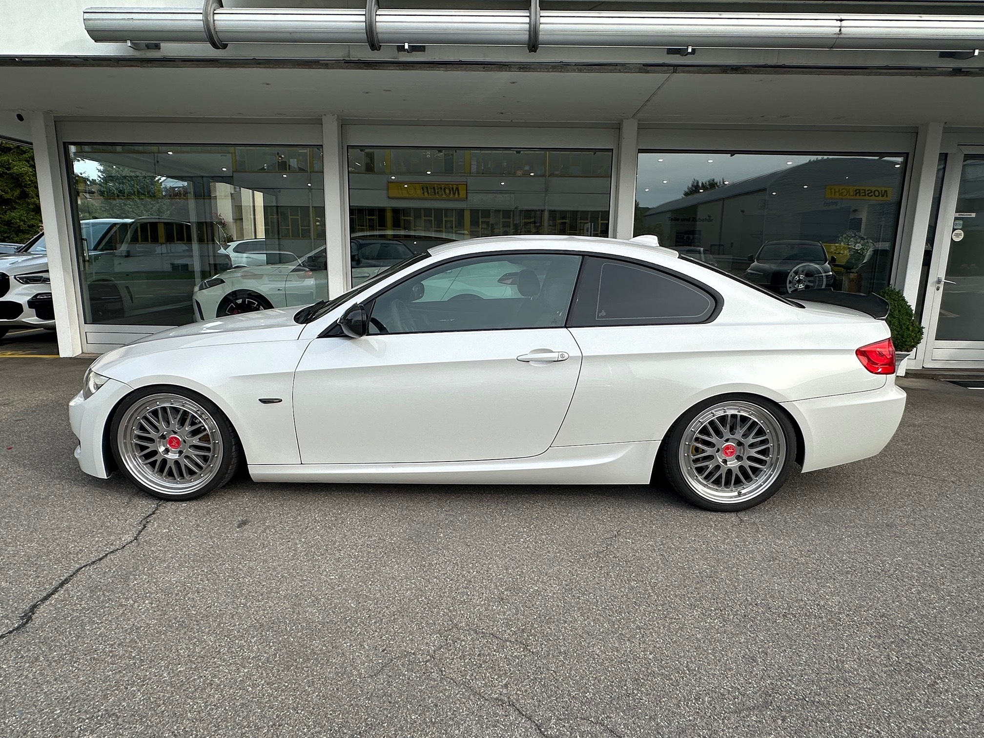 BMW 325 I coupé — zdjęcie 8