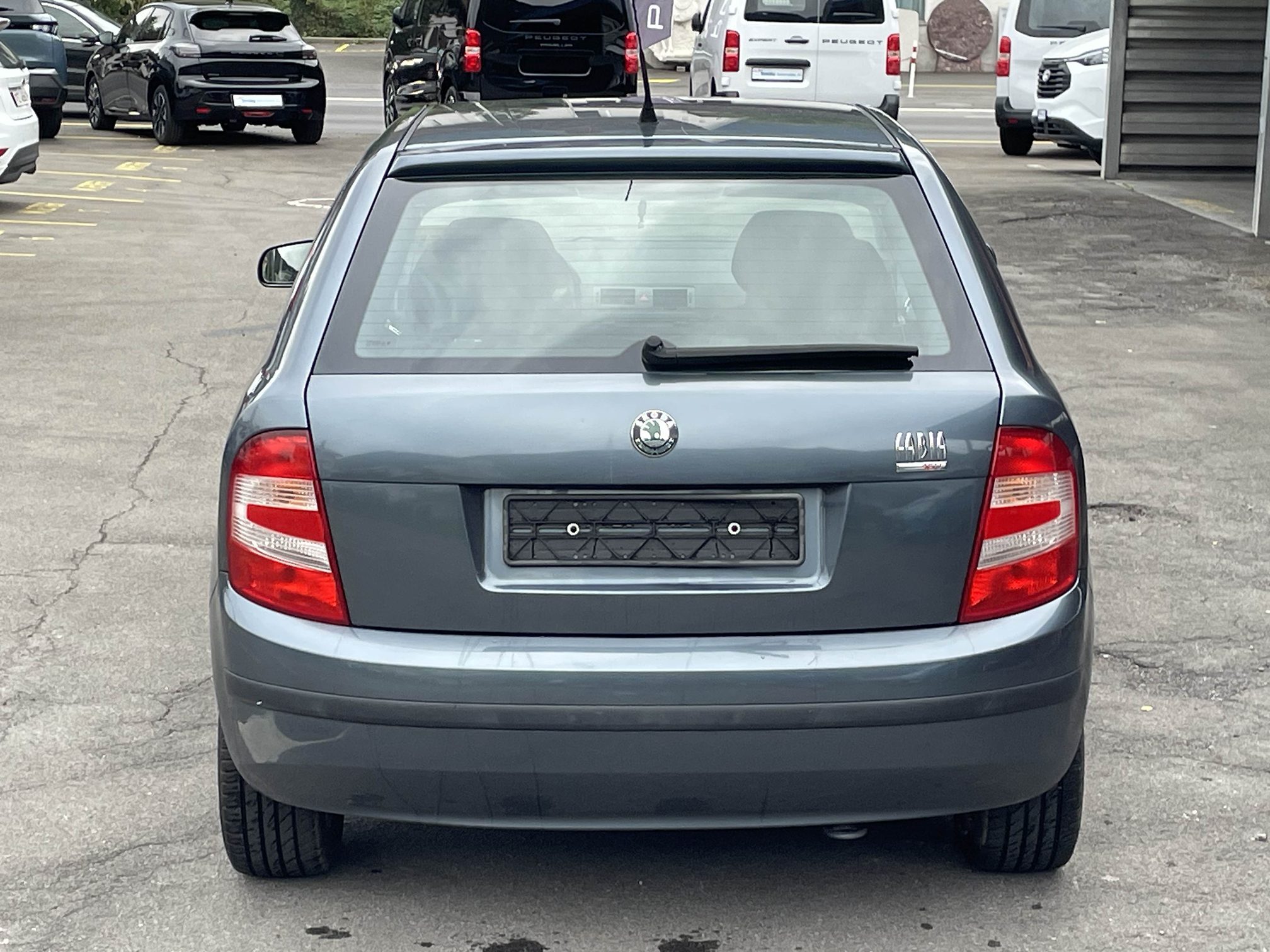 SKODA Fabia Hatchback — zdjęcie 5