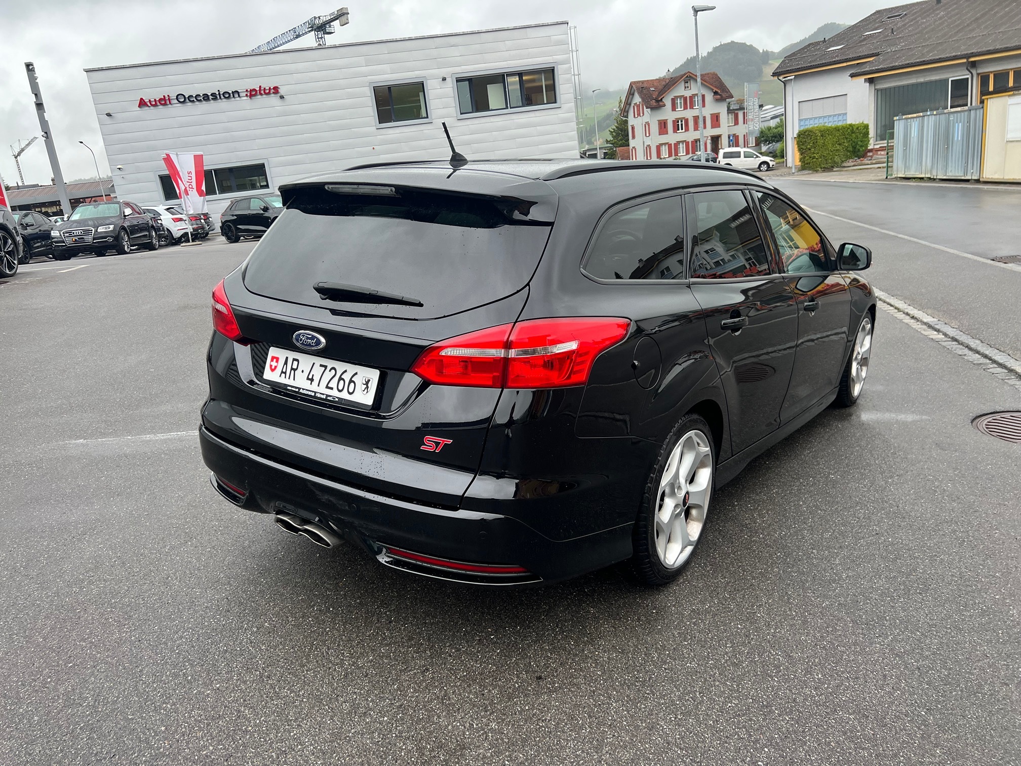 FORD Focus ST 2.0 TDCi — zdjęcie 6