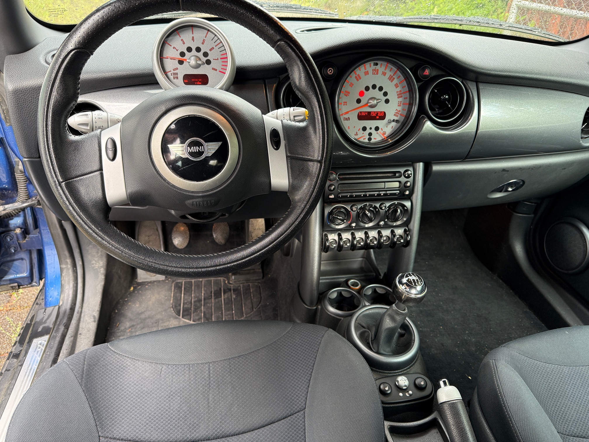 MINI Cooper Cabrio — zdjęcie 6
