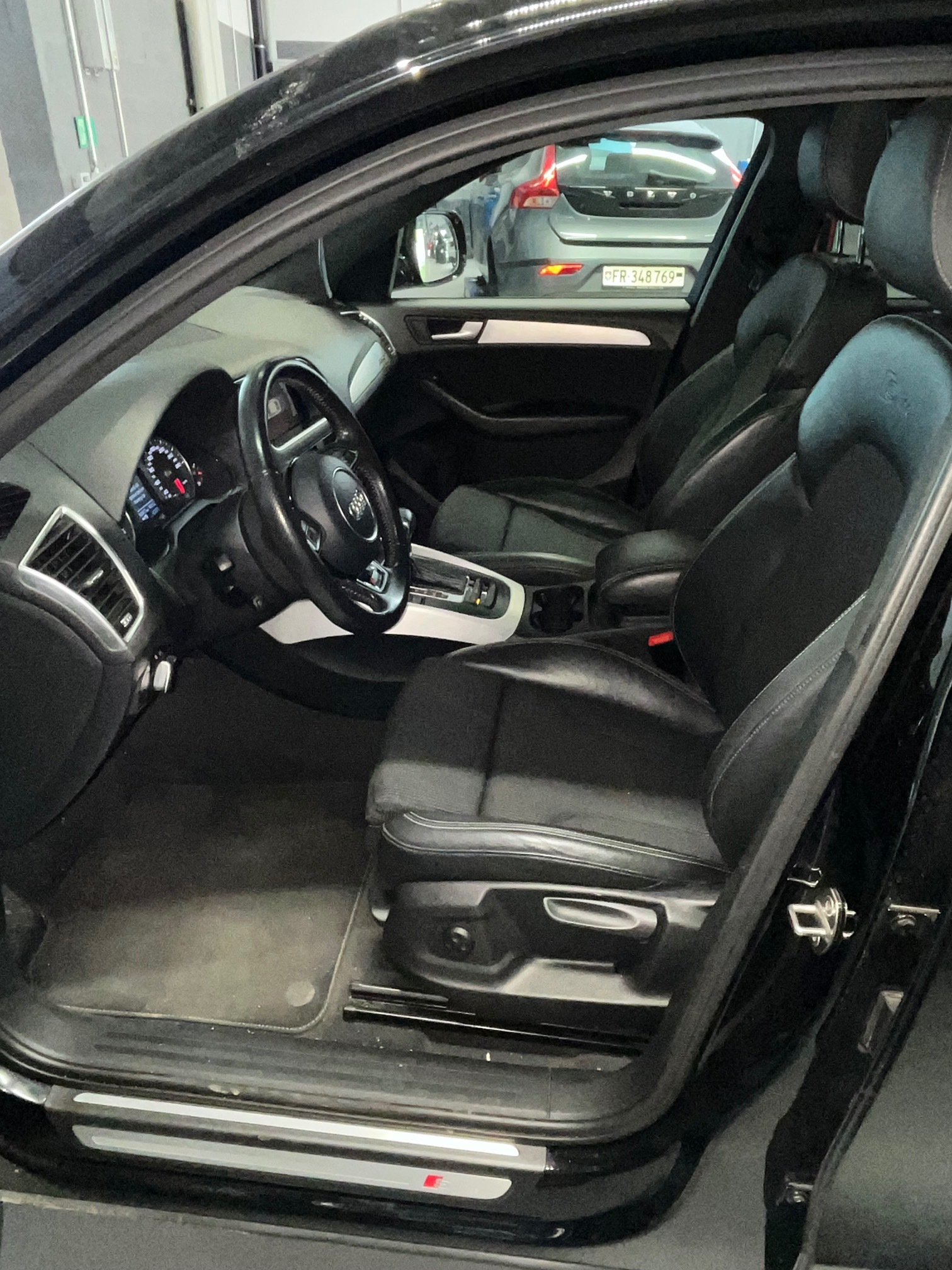 AUDI Q5 2.0TDI — zdjęcie 5