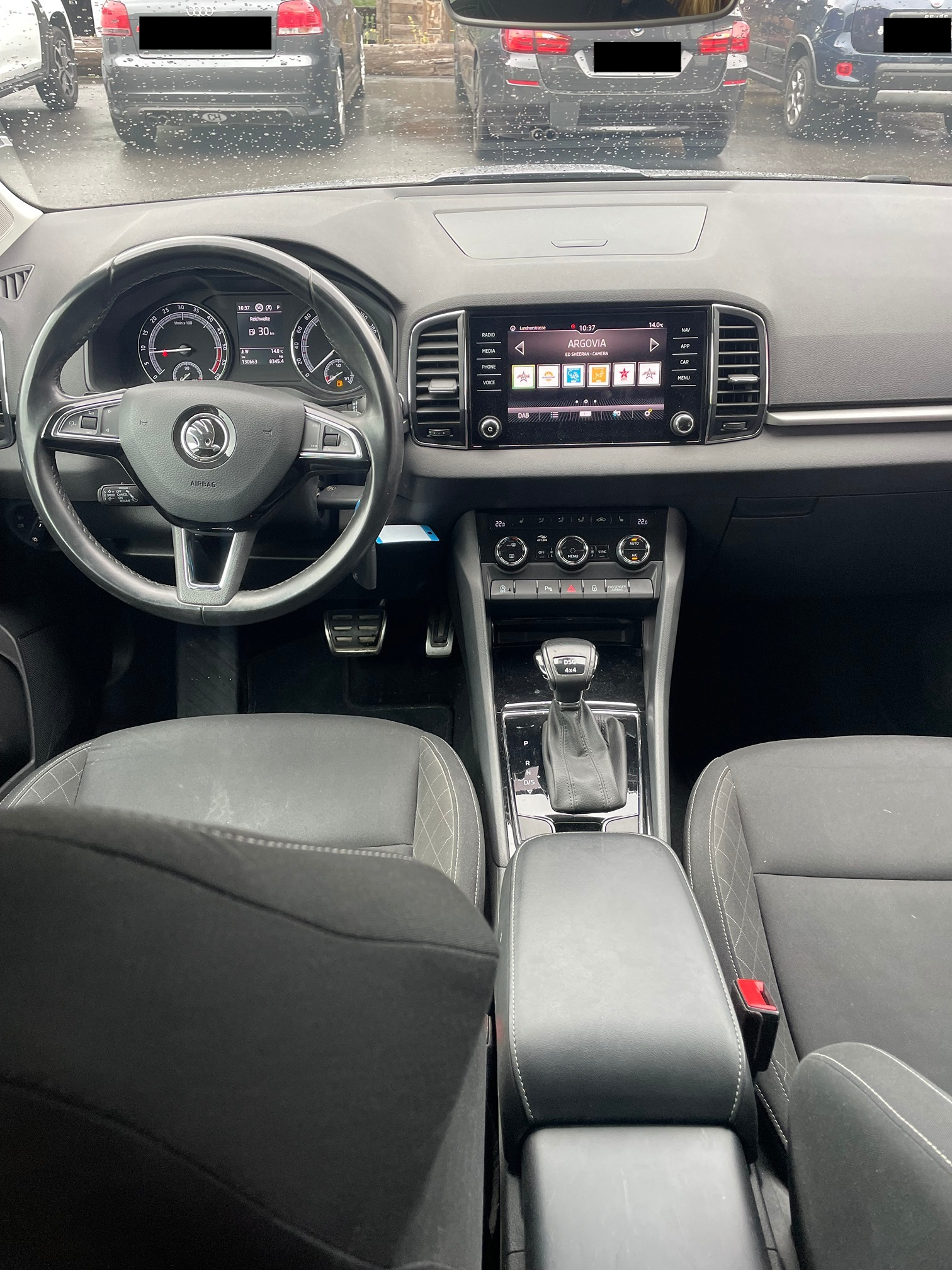 SKODA Karoq 2.0 TDI 4x4 — zdjęcie 9