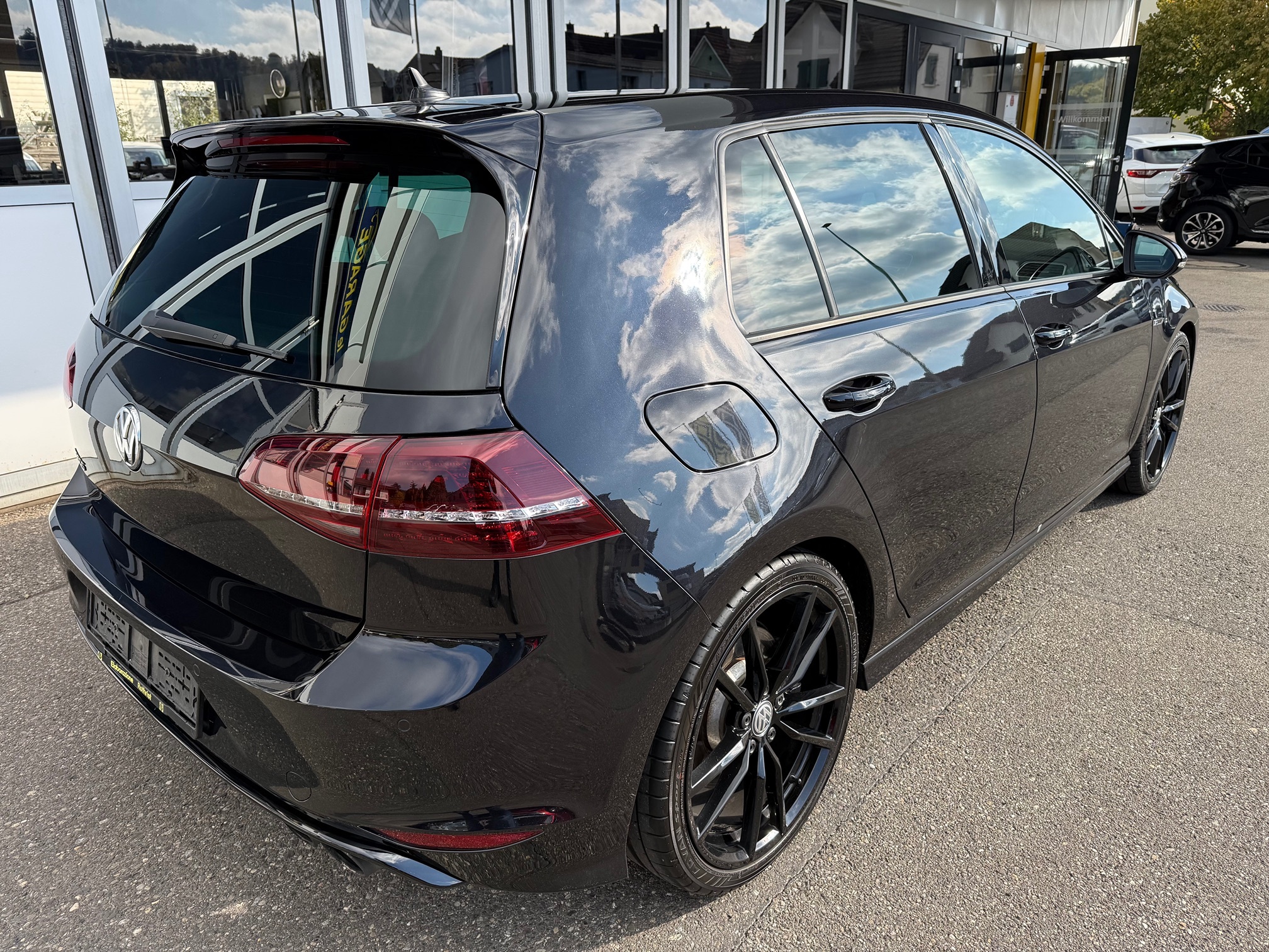 VW Golf VII R 5T — zdjęcie 4