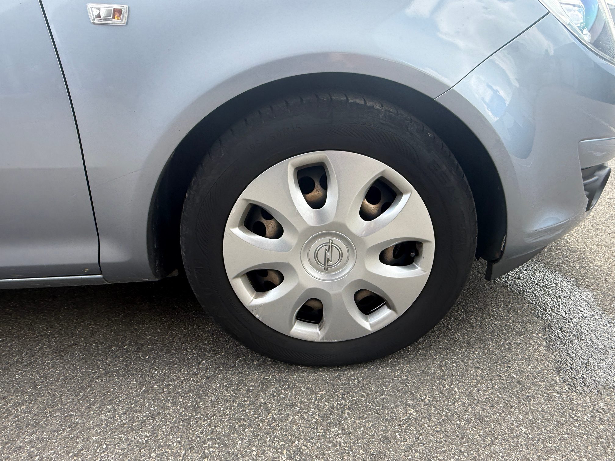 OPEL Corsa D 14 — zdjęcie 9