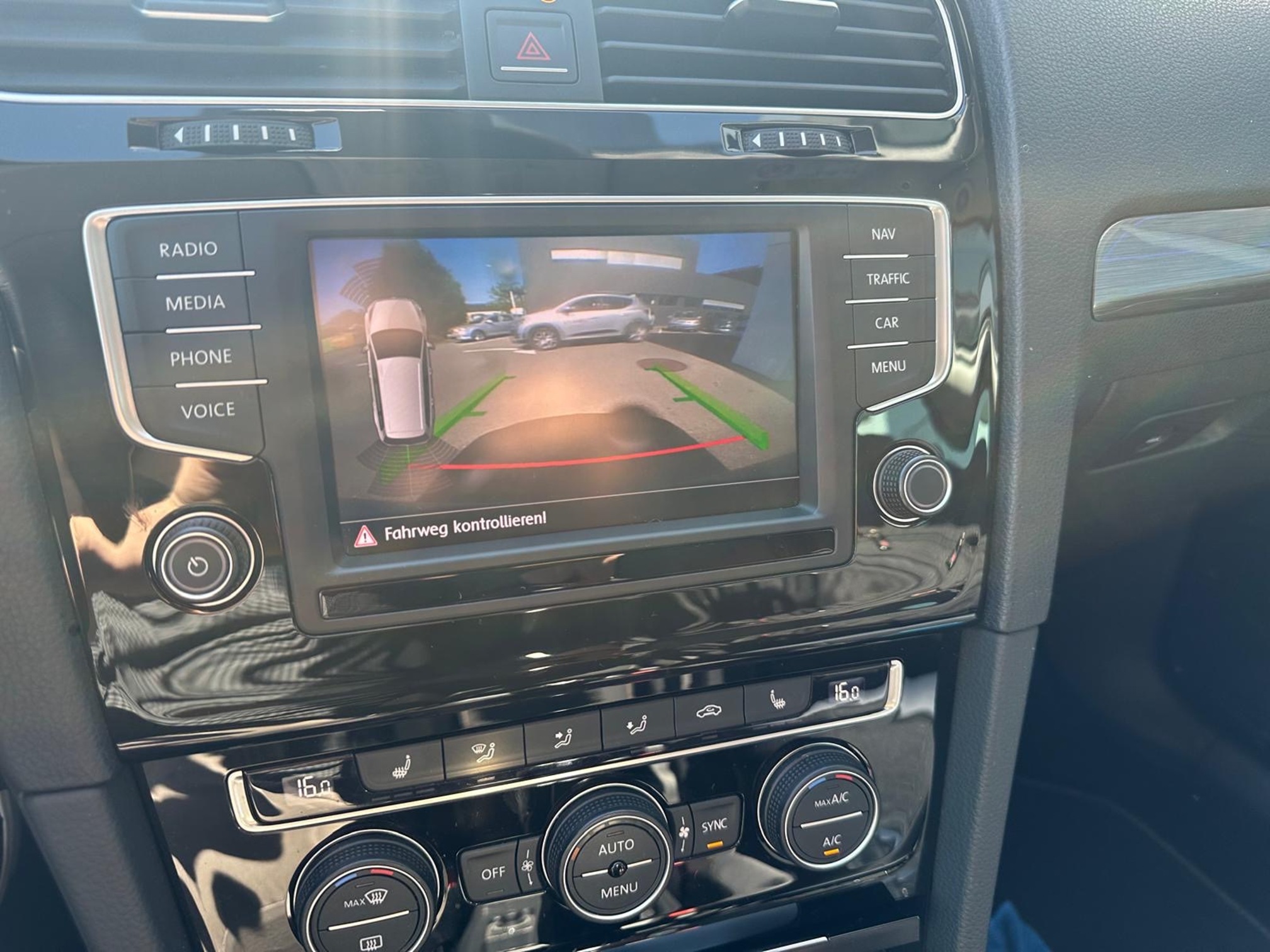 VW Golf Var. 1.4TSI — zdjęcie 13
