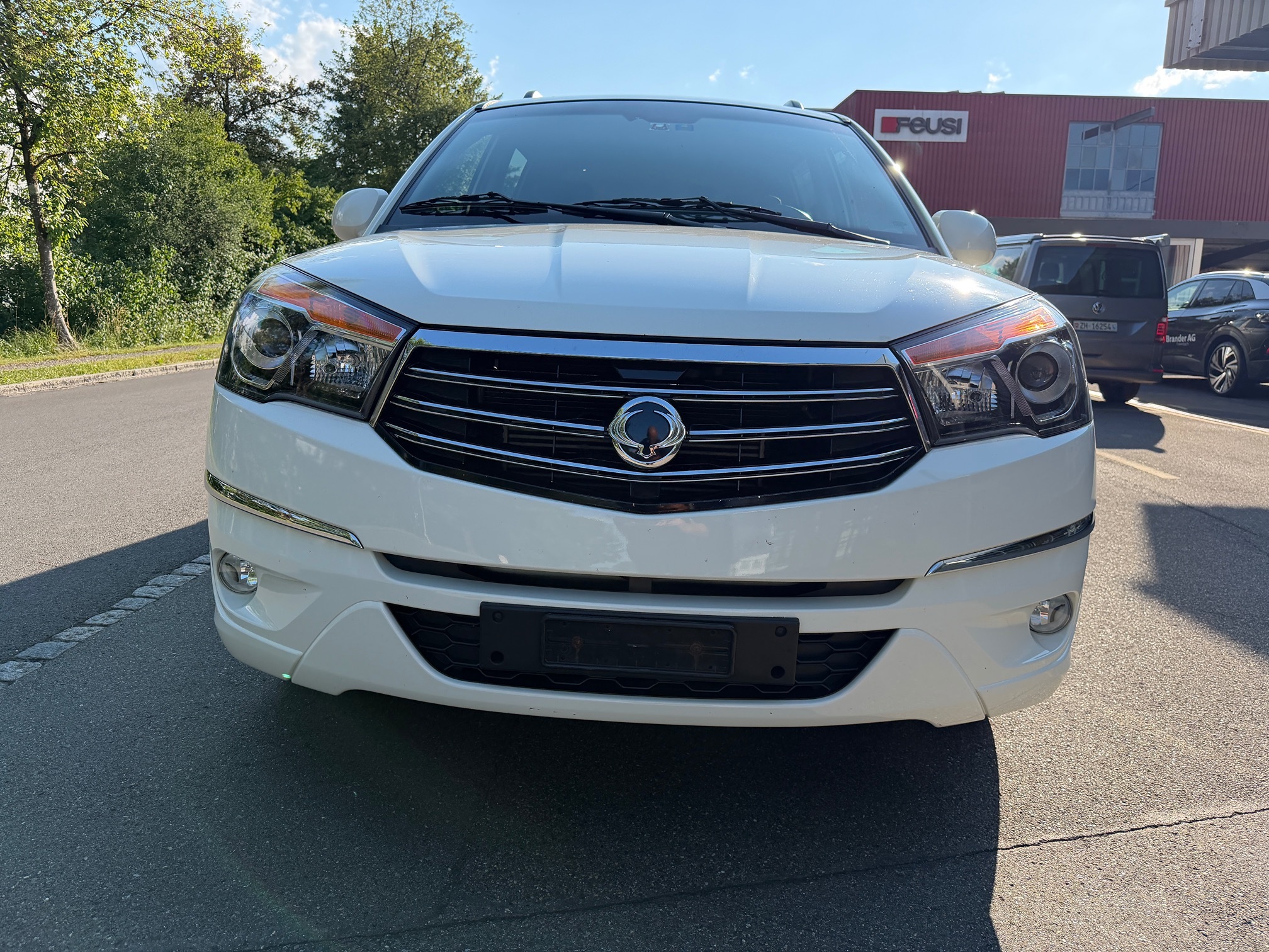SSANGYONG Rodius SV200 XVT — zdjęcie 6