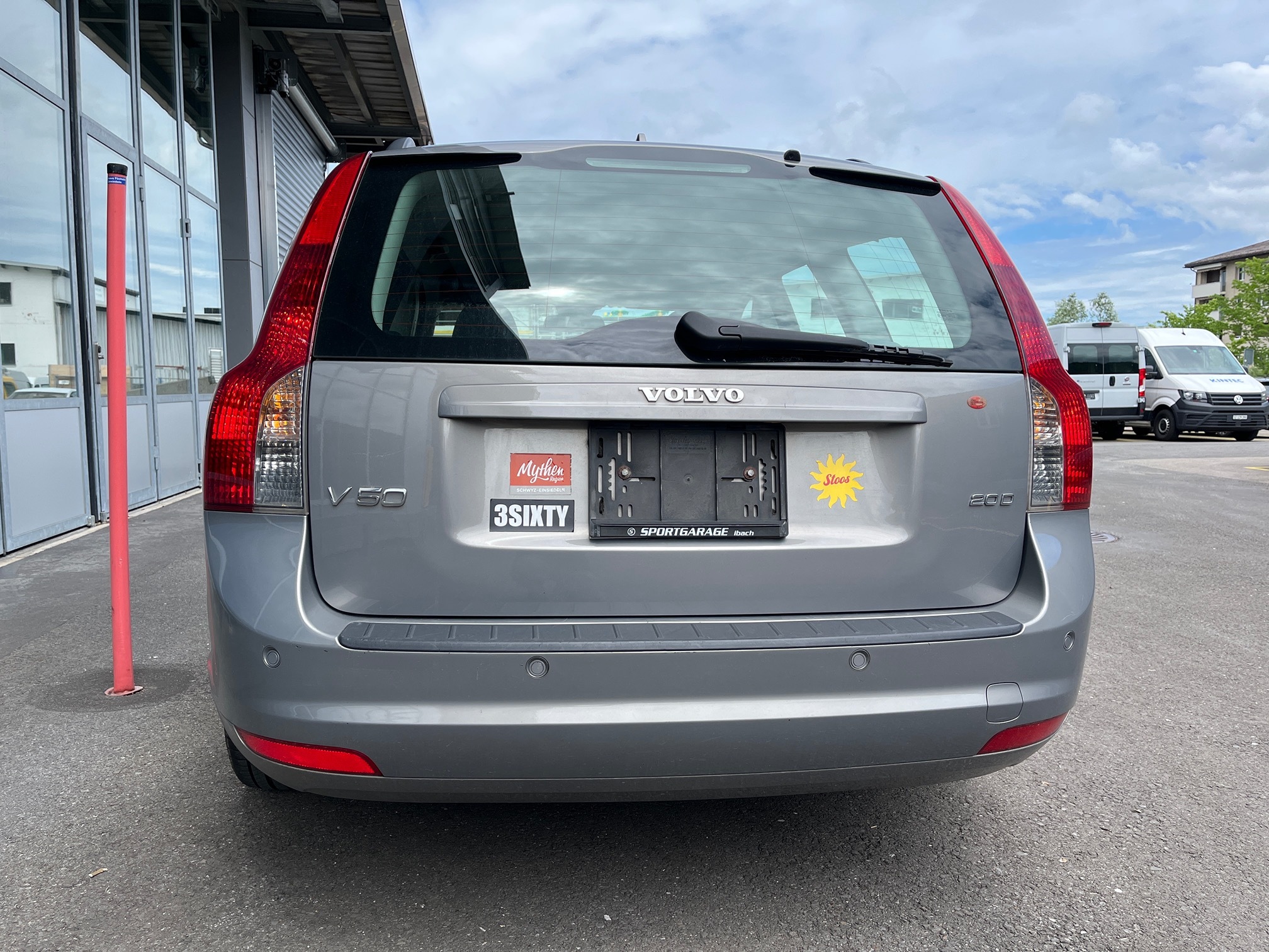 VOLVO V50 2.0 D — zdjęcie 3