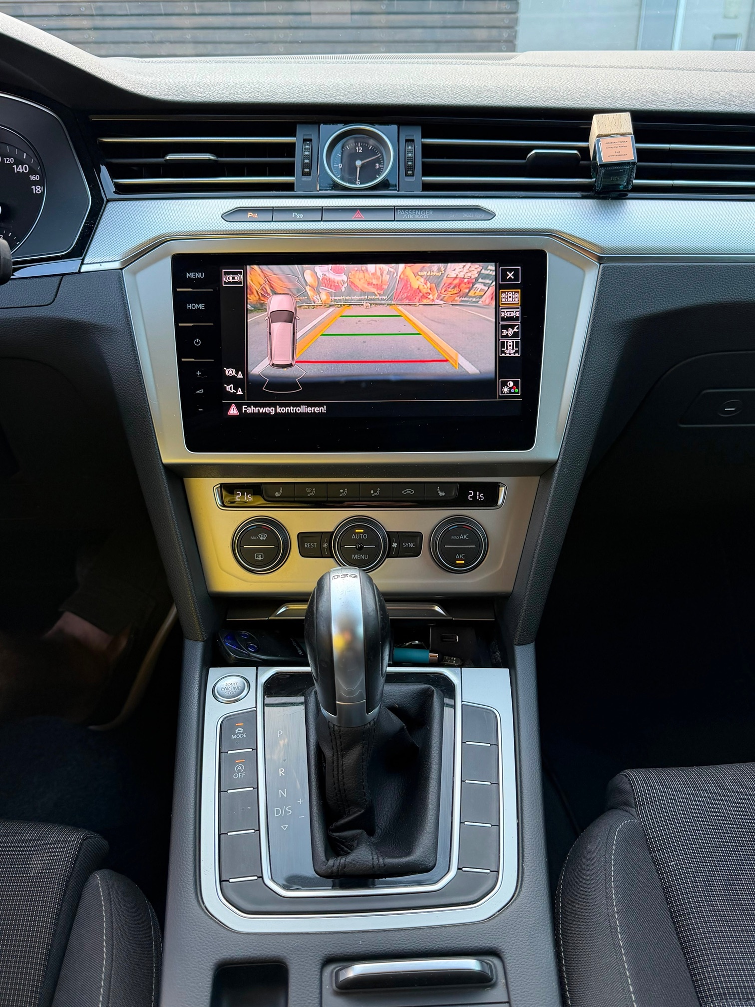 VW Passat V 2.0D BMT — zdjęcie 11