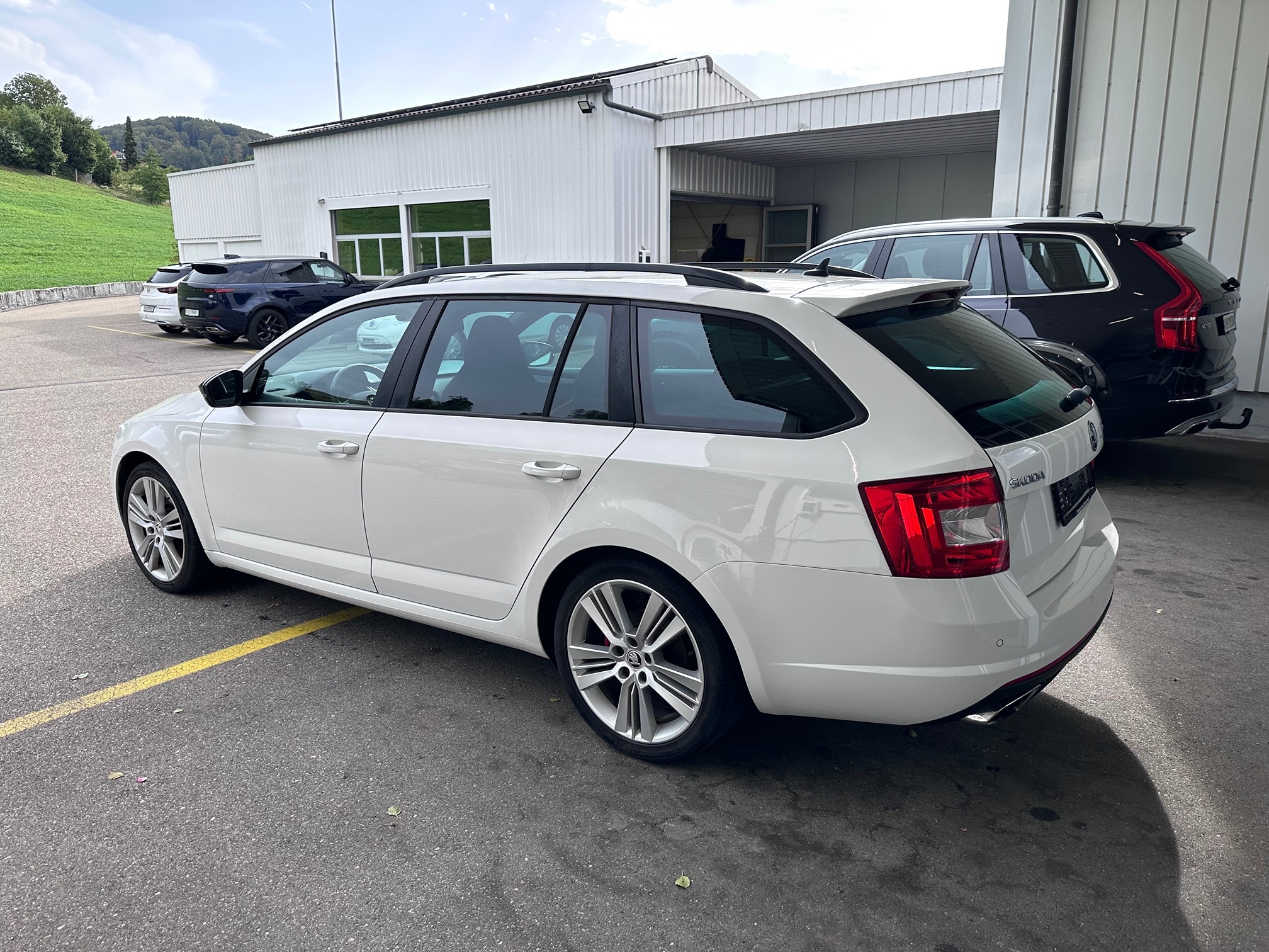 SKODA Octavia Combi RS — zdjęcie 2