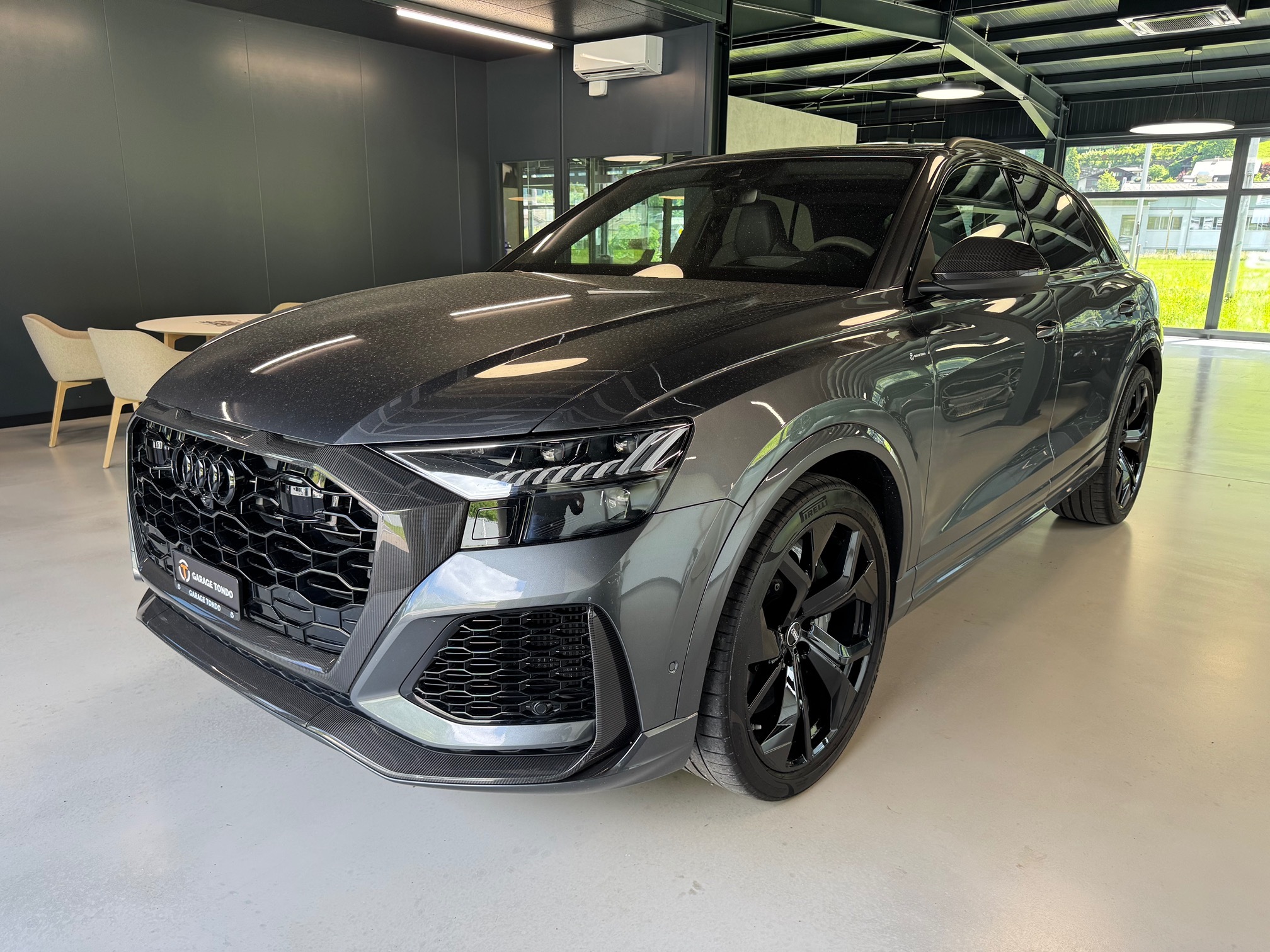 AUDI RS Q8 — zdjęcie 1