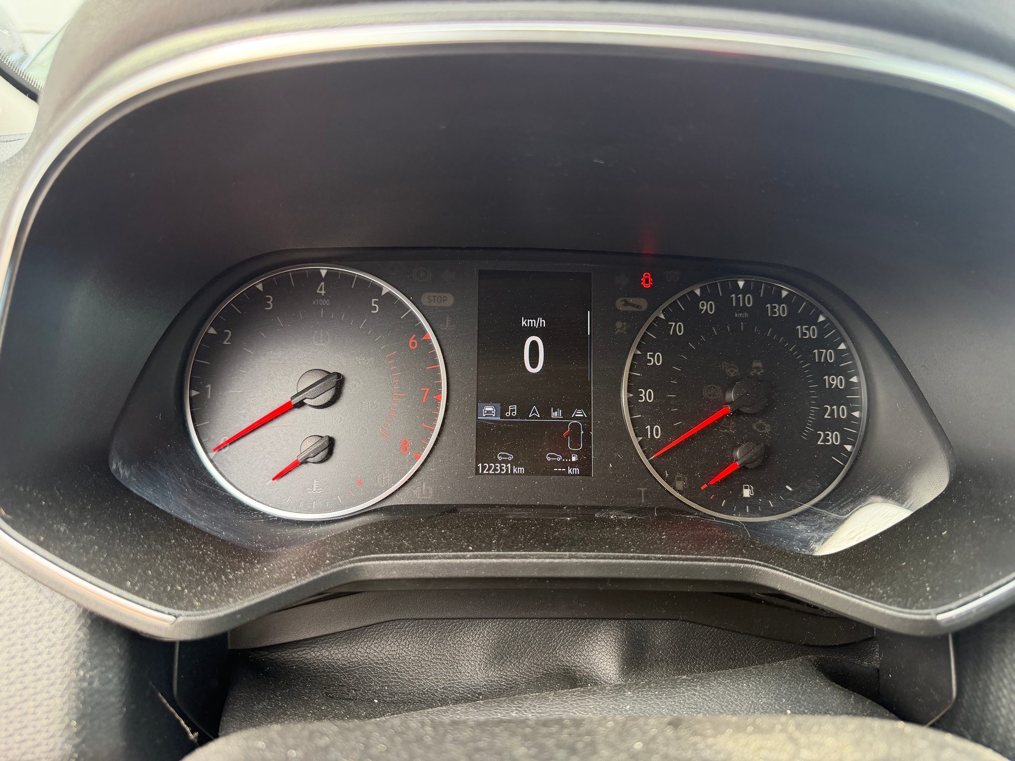 RENAULT Clio — zdjęcie 6