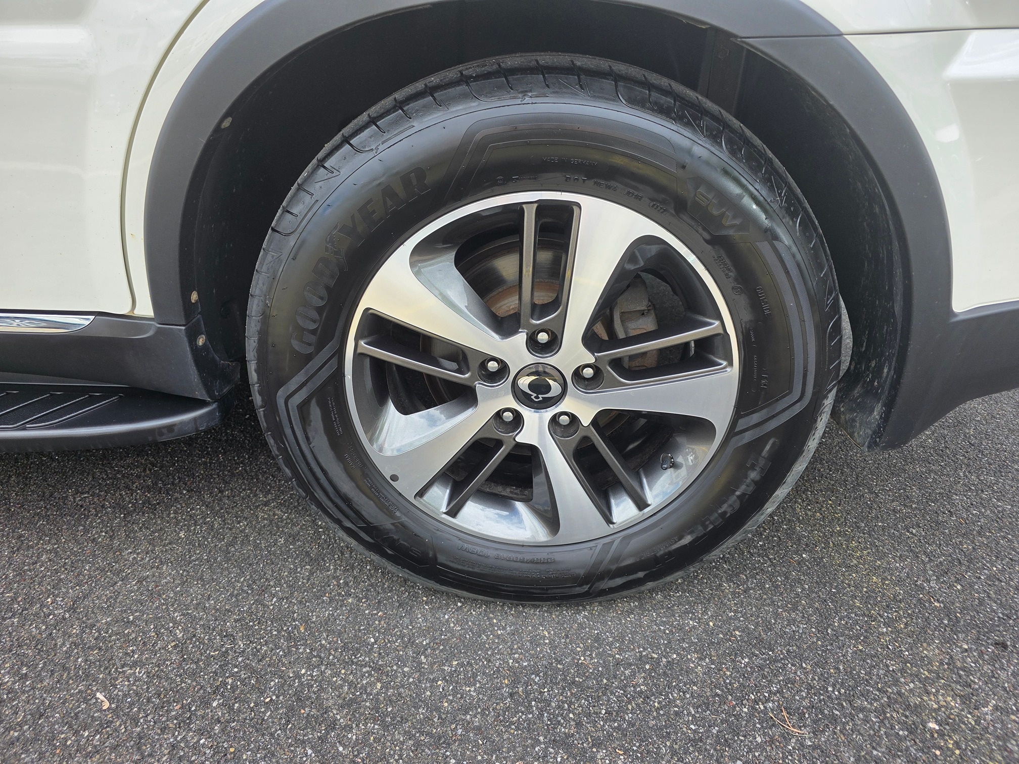 SSANGYONG Rexton 2.2 CRDI RX220e -XDi EXECUTIVE — zdjęcie 12