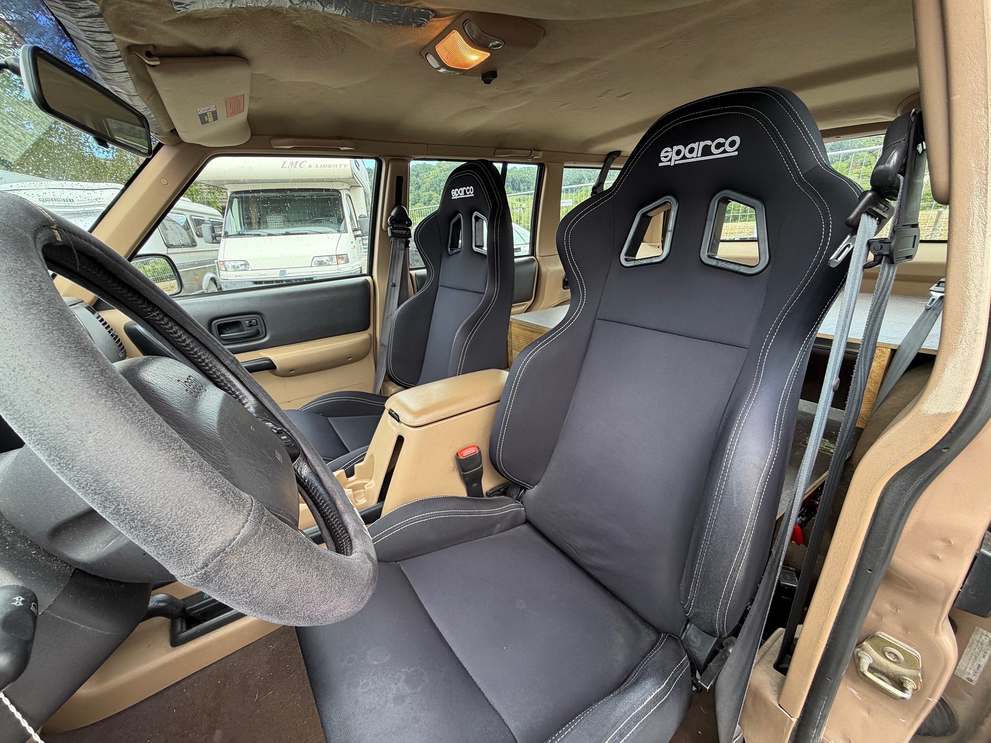 JEEP Cherokee 4.0 — zdjęcie 14