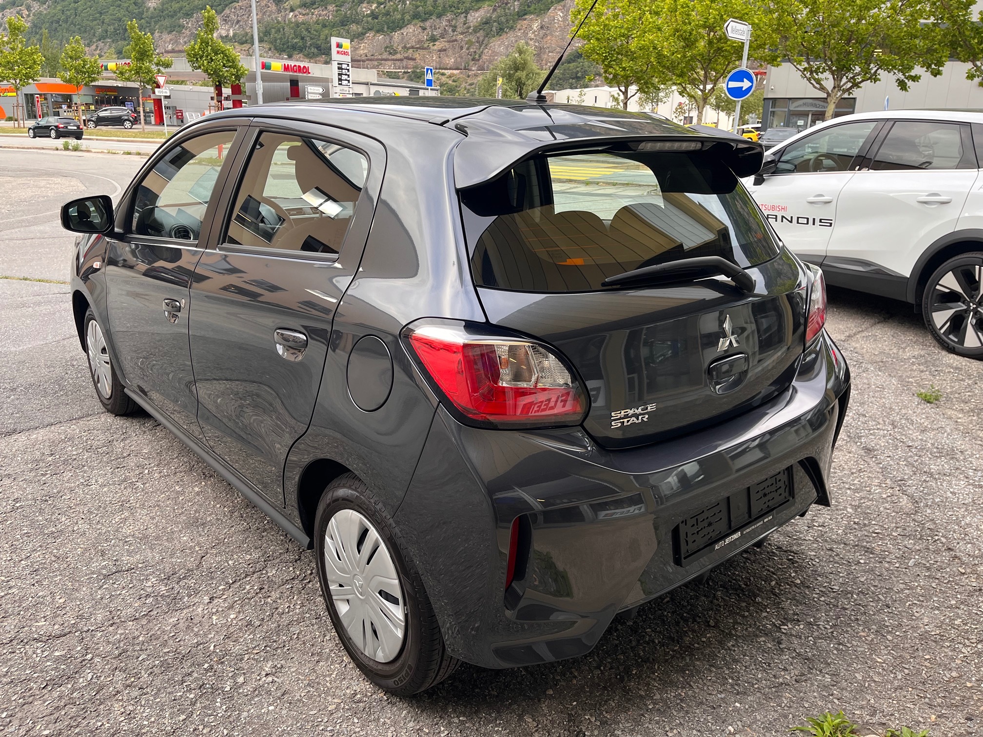 MITSUBISHI Space Star 1.2 Automat — zdjęcie 10