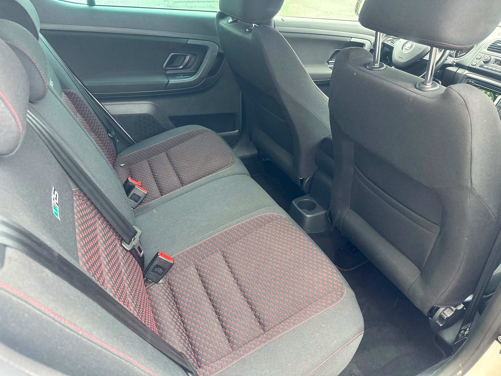 SKODA Fabia RS — zdjęcie 15