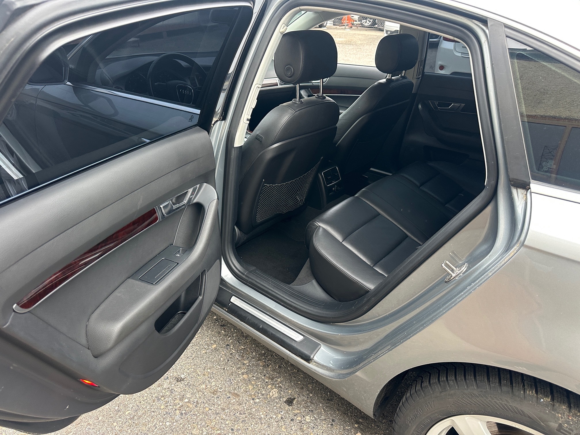 AUDI A6 — zdjęcie 10