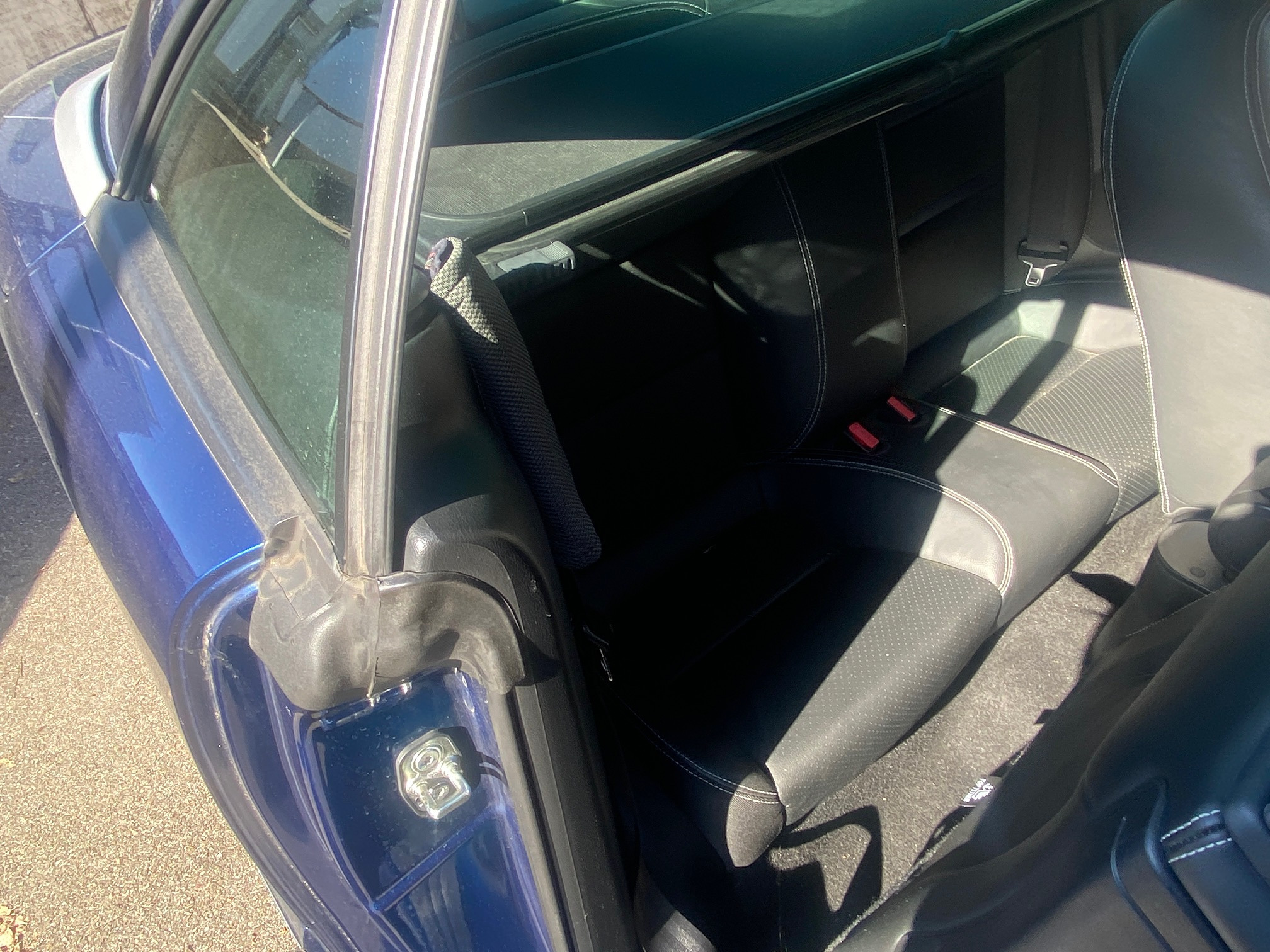 PEUGEOT 207 CC 1.6i Turbo — zdjęcie 13