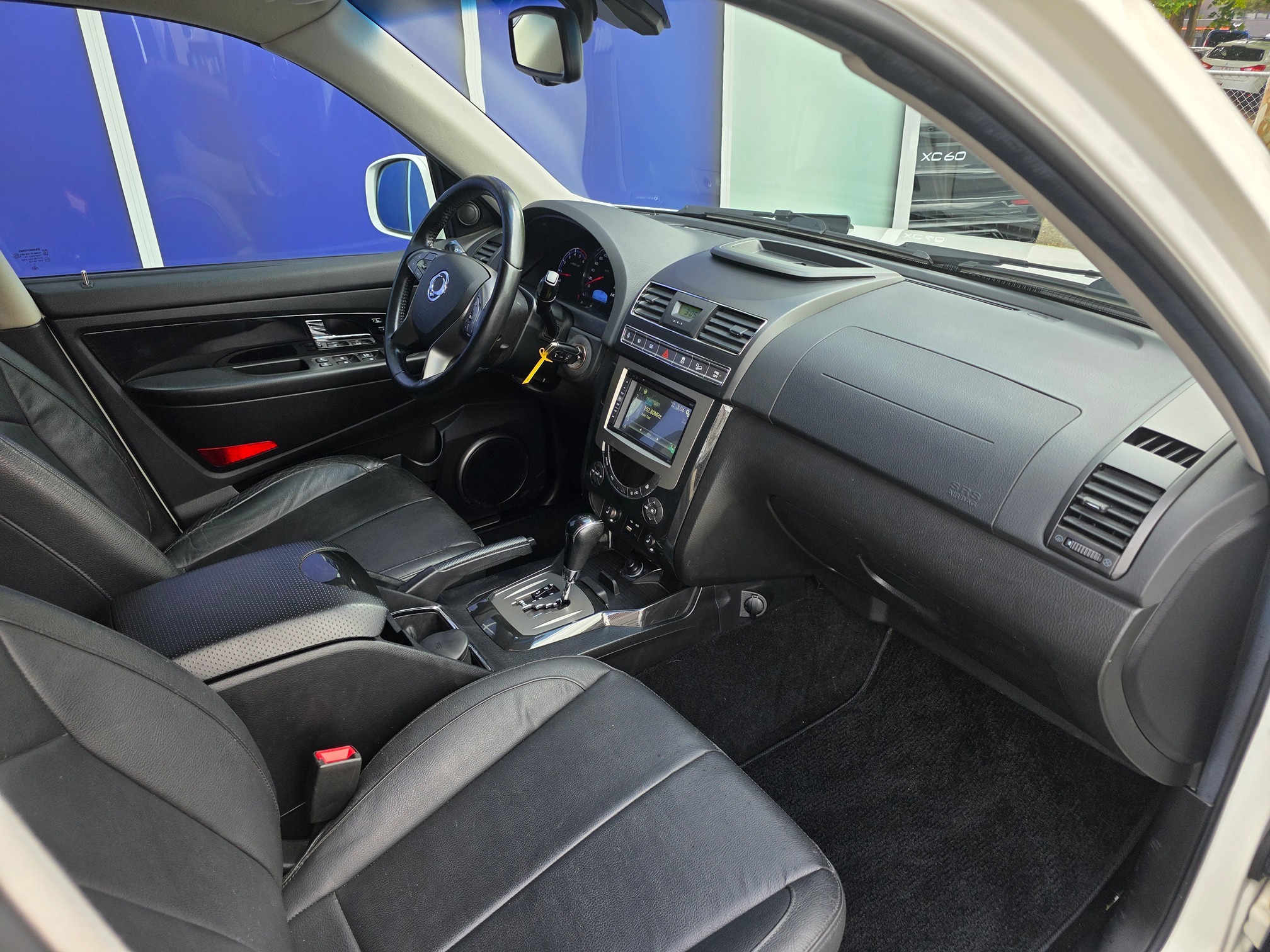 SSANGYONG Rexton 2.2 CRDI RX220e -XDi EXECUTIVE — zdjęcie 15