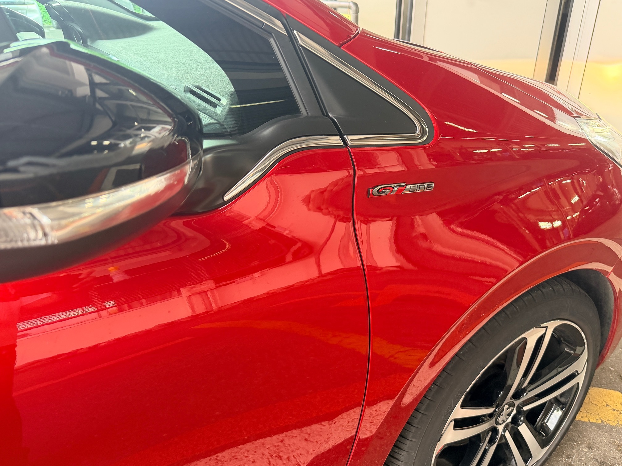 PEUGEOT 208 1.2i STT — zdjęcie 7
