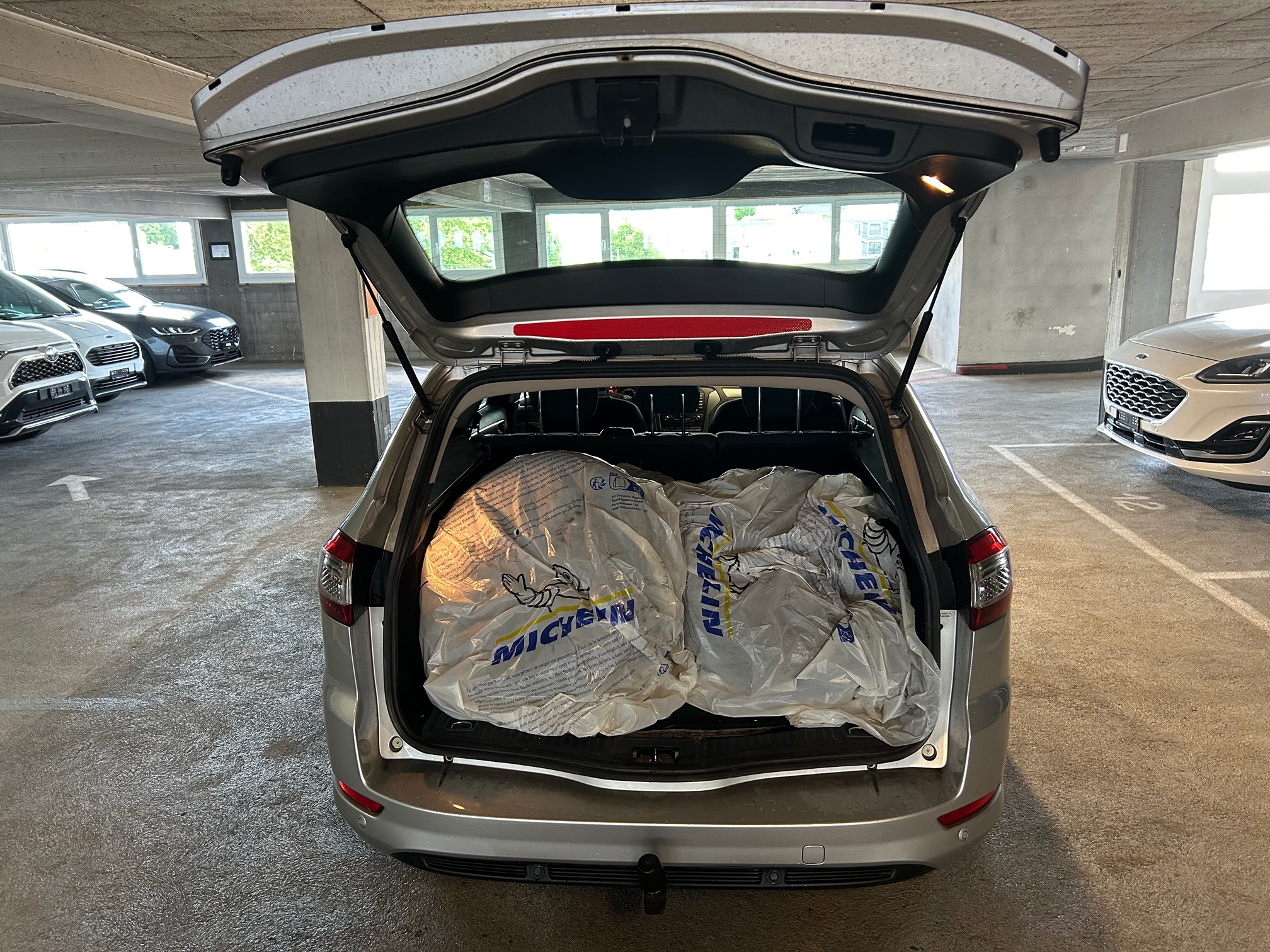 FORD Mondeo 1.6 SCTi — zdjęcie 15