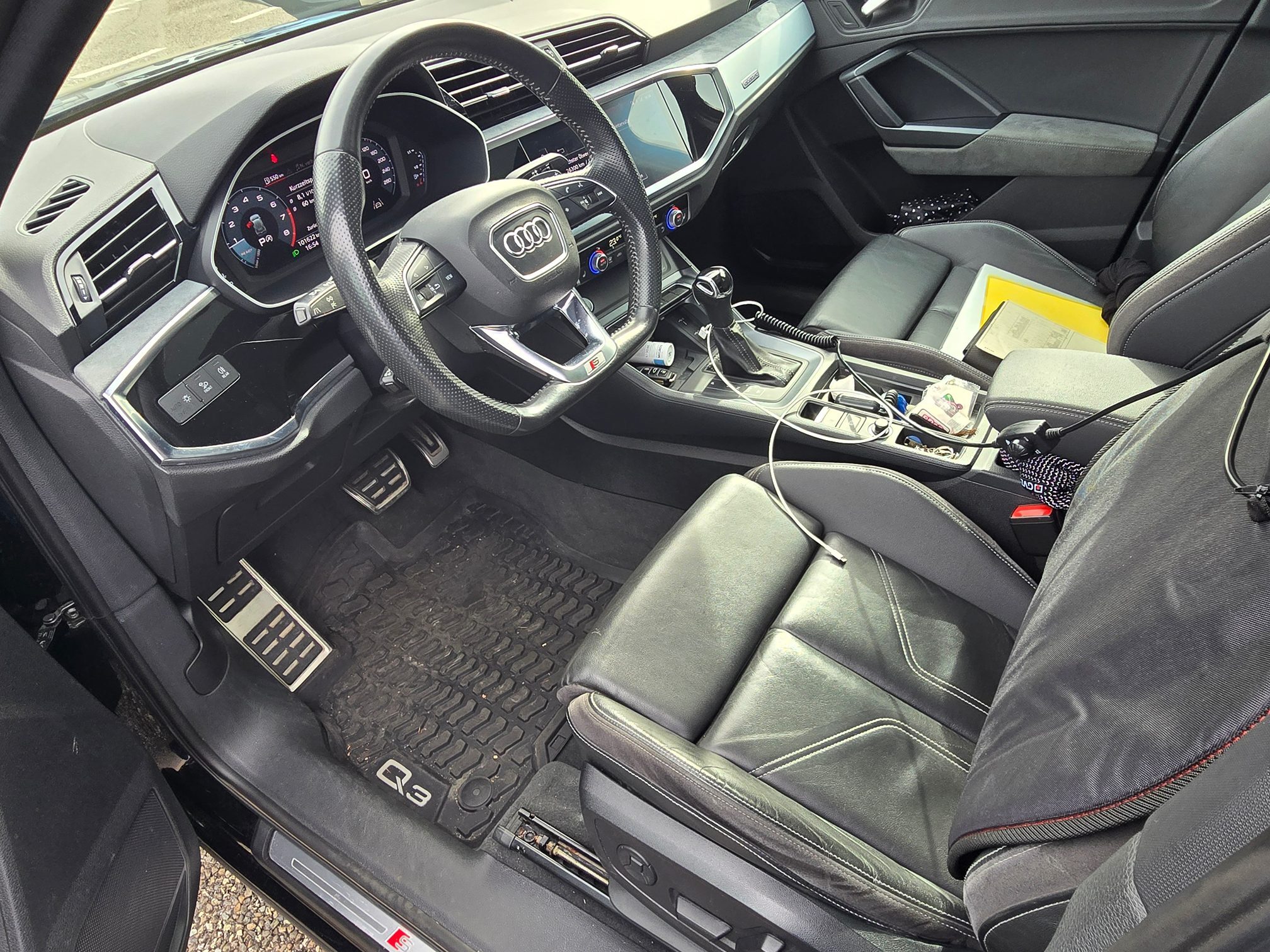 AUDI Q3 45 TFSI S line quattro S-Tronic  — zdjęcie 5