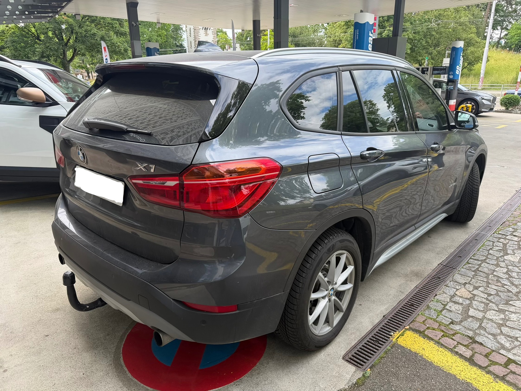 BMW X1 xDrive20i — zdjęcie 8