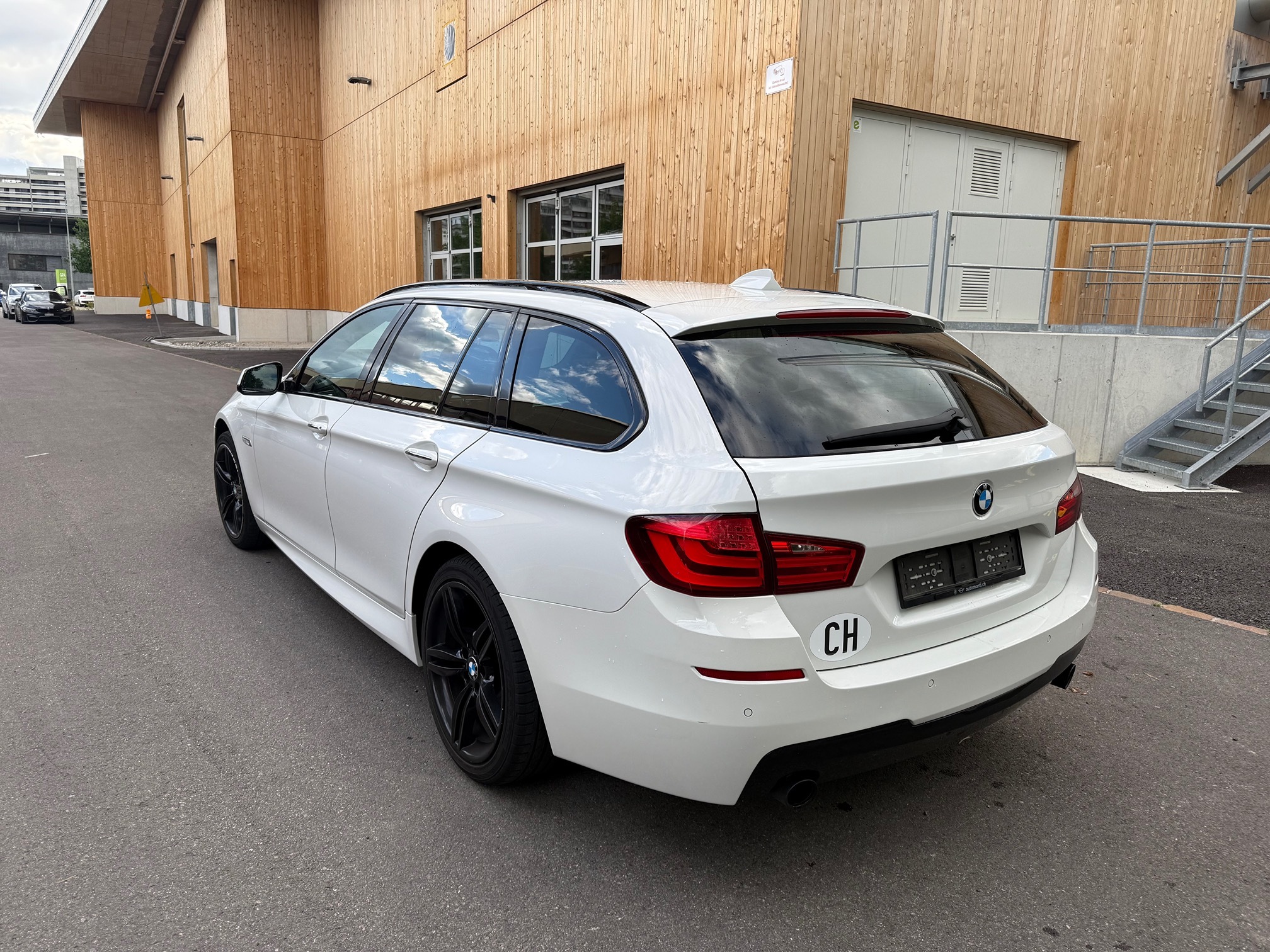 BMW 535d xDrive — zdjęcie 3