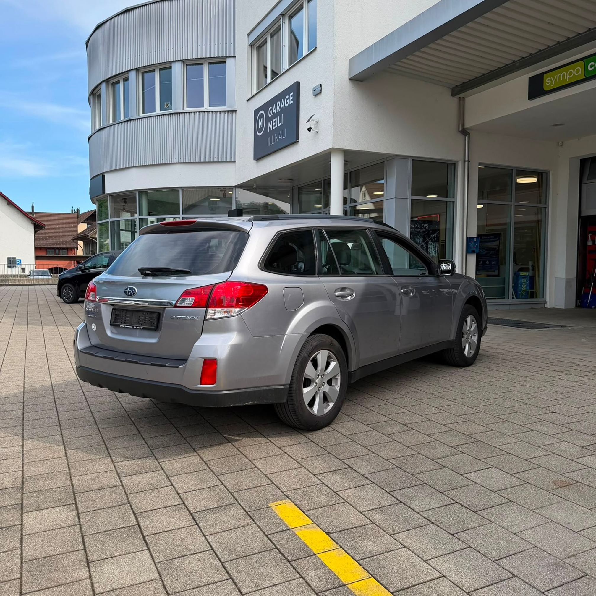 SUBARU Outback 2.5i AWD — zdjęcie 6