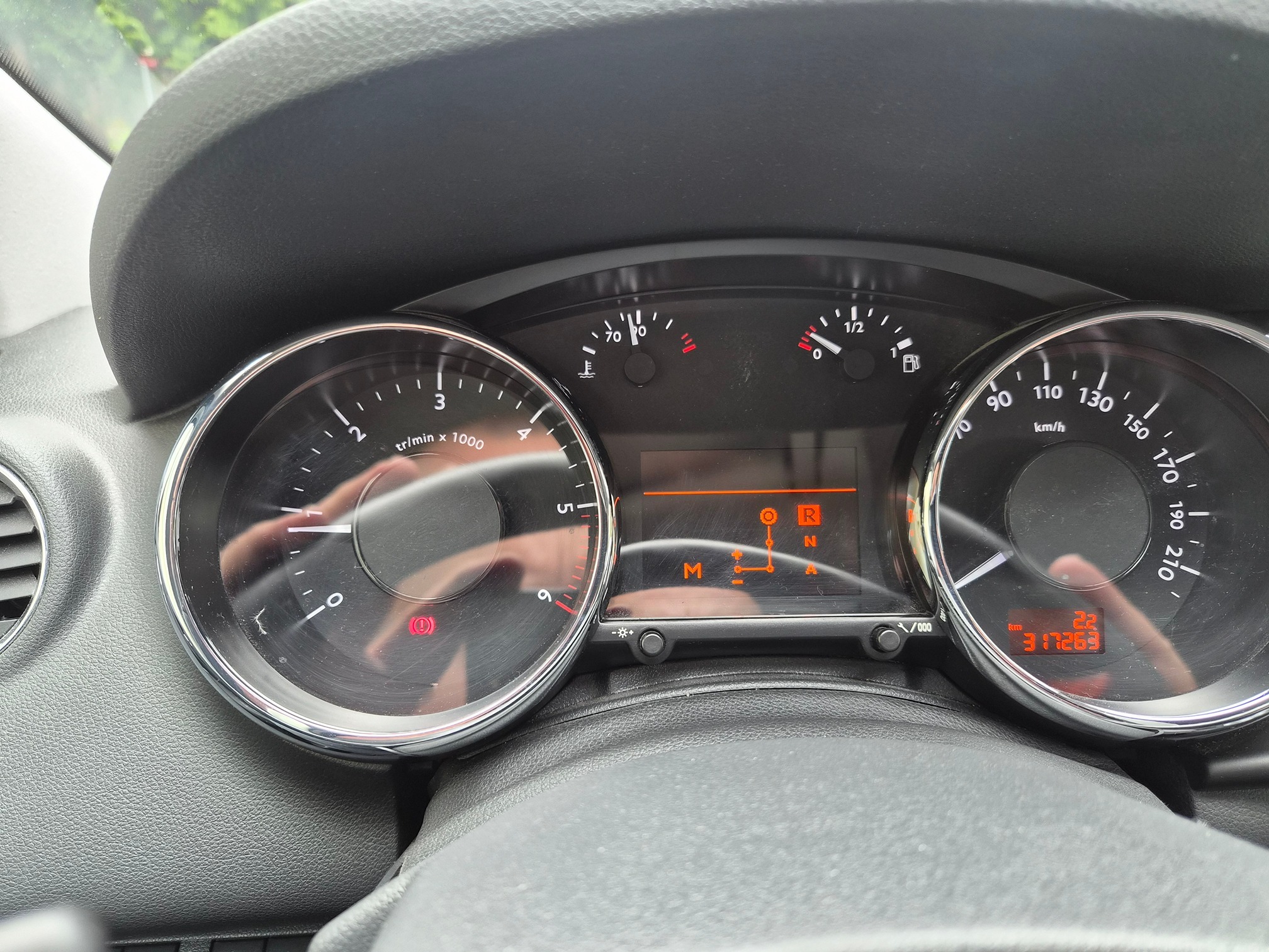 PEUGEOT 3008 — zdjęcie 13